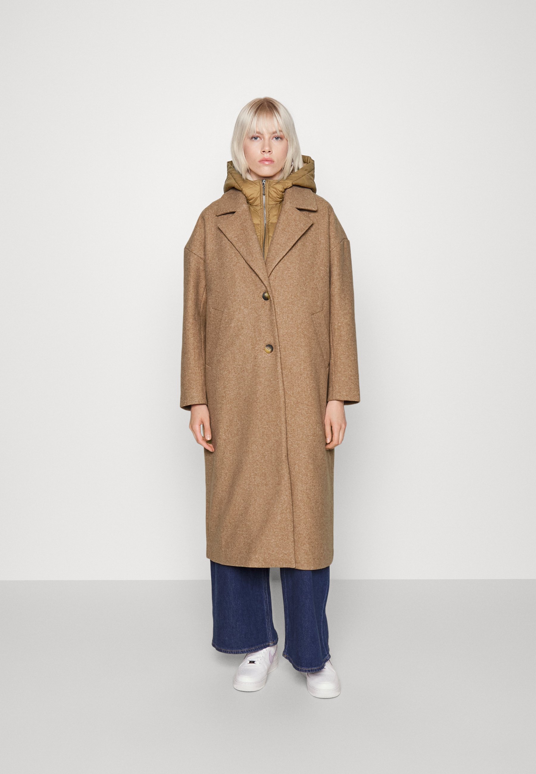 ONLY ONLDAWN LIFE PUFFER 2 IN 1 HOOD COAT - Classic coat - toasted coconut melange/brown