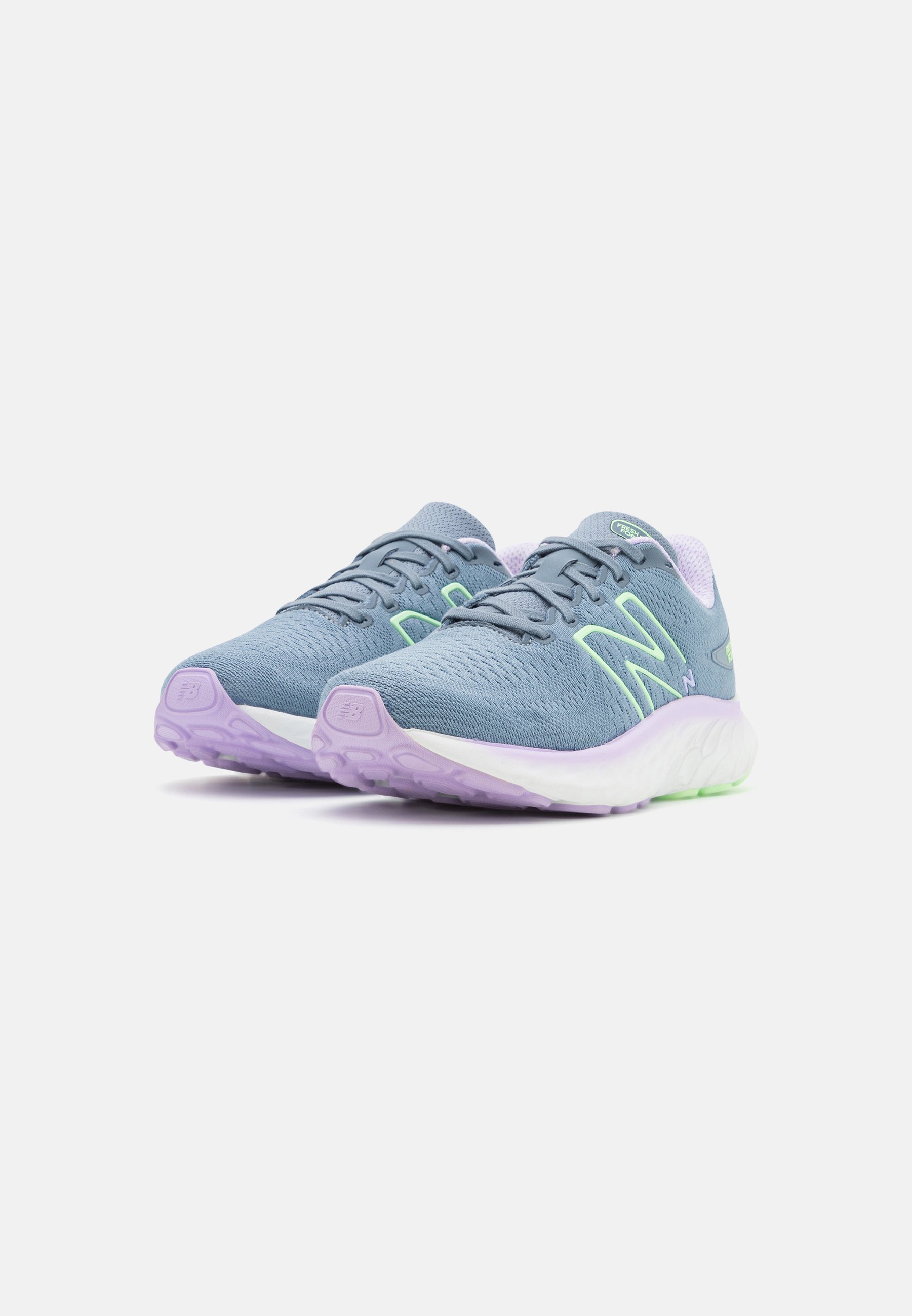 NB FRESH FOAM X EVOZ  - Neutral running shoes - arctic grey/grey