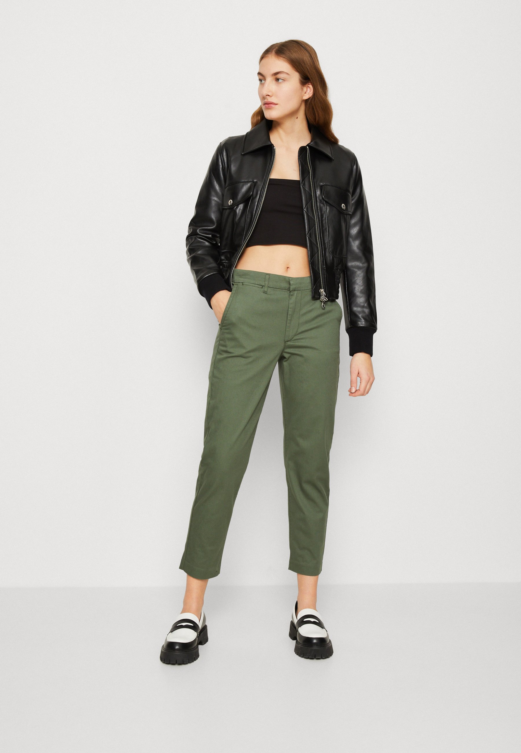 Levi's® ESSENTIAL - Chinos - thyme/olive