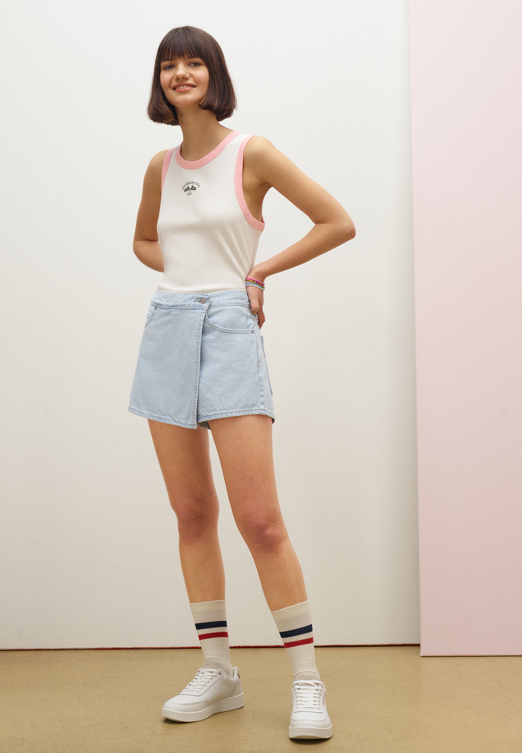 Levi's® SKORT - Denim shorts - short notice/white denim