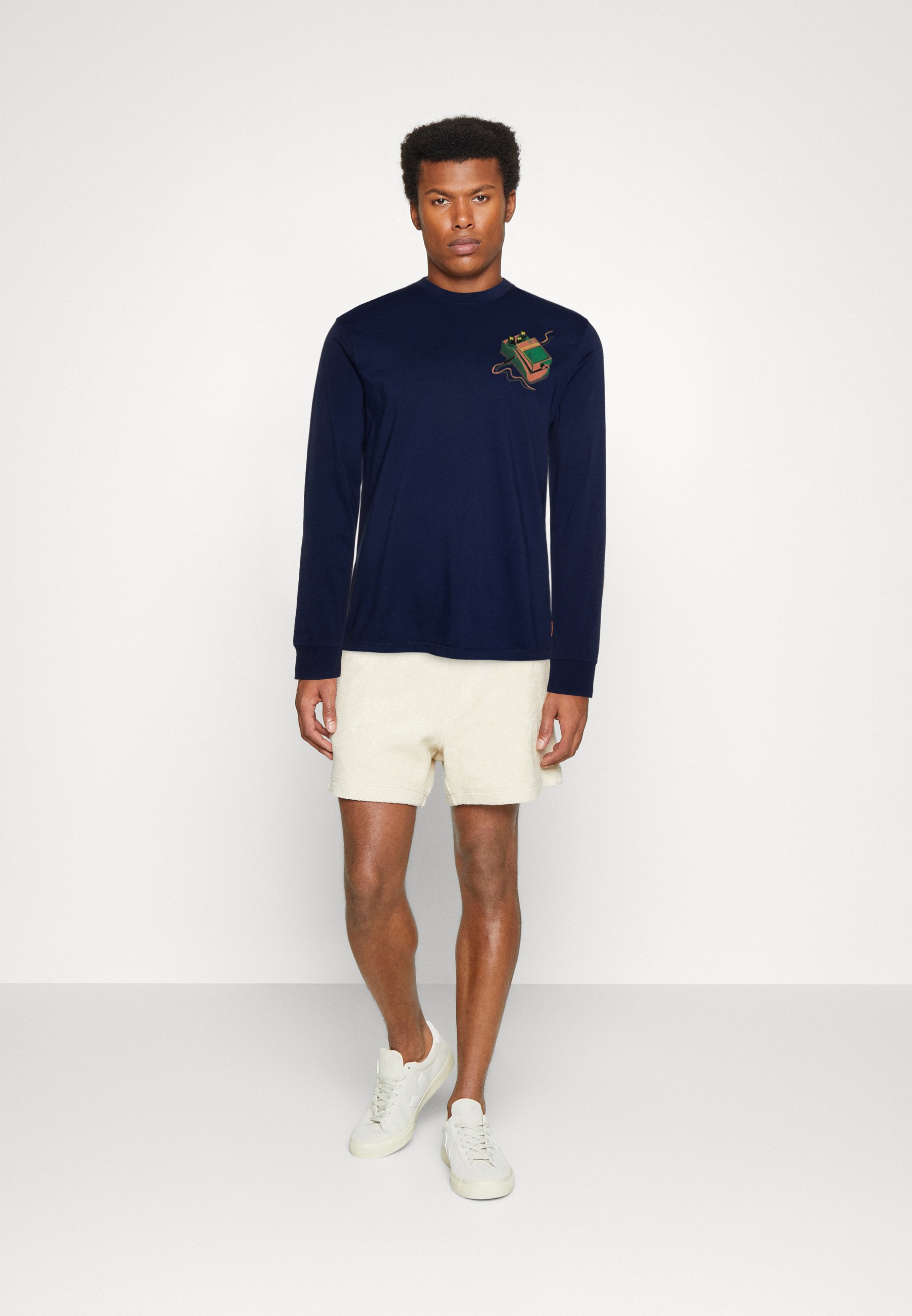 Scotch & Soda REGULAR FIT ARTWORK LONG SLEEVE - Long sleeved top - denim blue/dark green