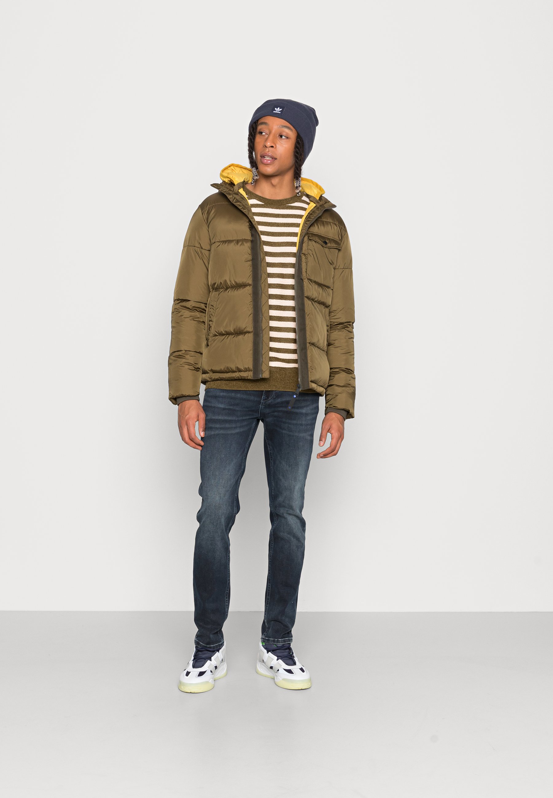 Scotch & Soda HOODED PUFFER JACKET - Winter jacket - military/khaki