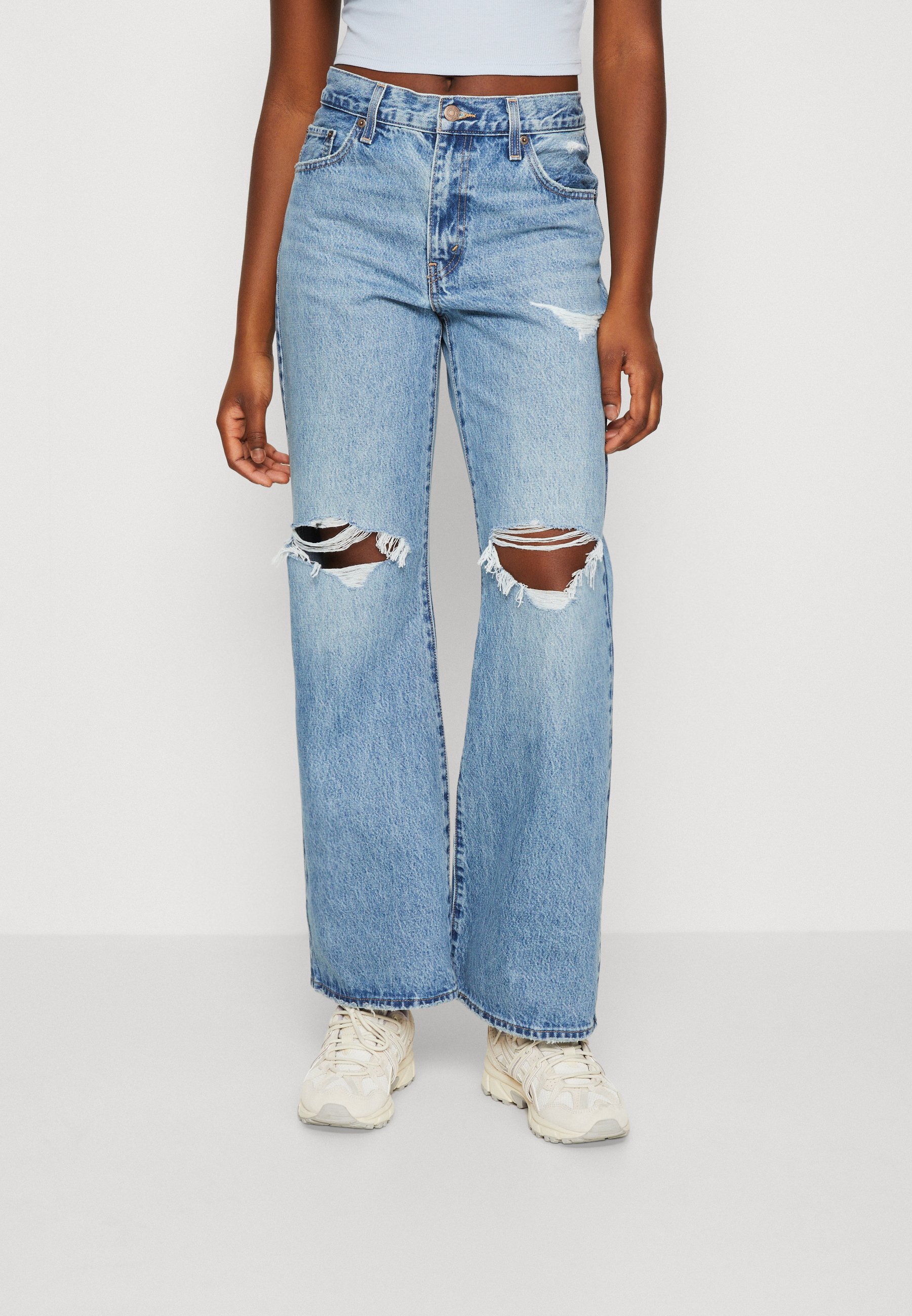 Levi's® BAGGY BOOT - Bootcut jeans - medium indigo/destroyed denim