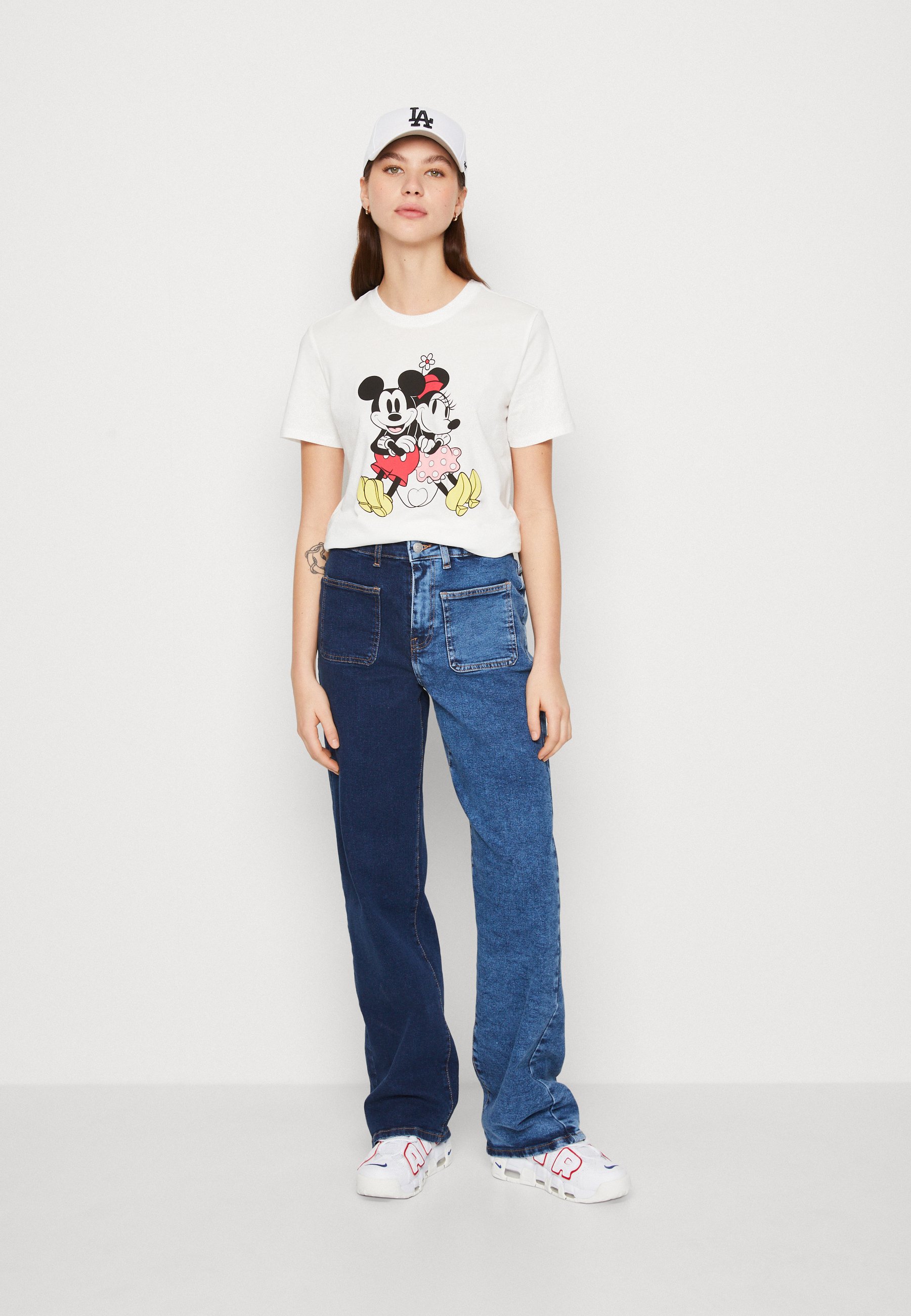 ONLY ONLDISNEY VALENTINE BOX - Print T-shirt - cloud dancer/off-white