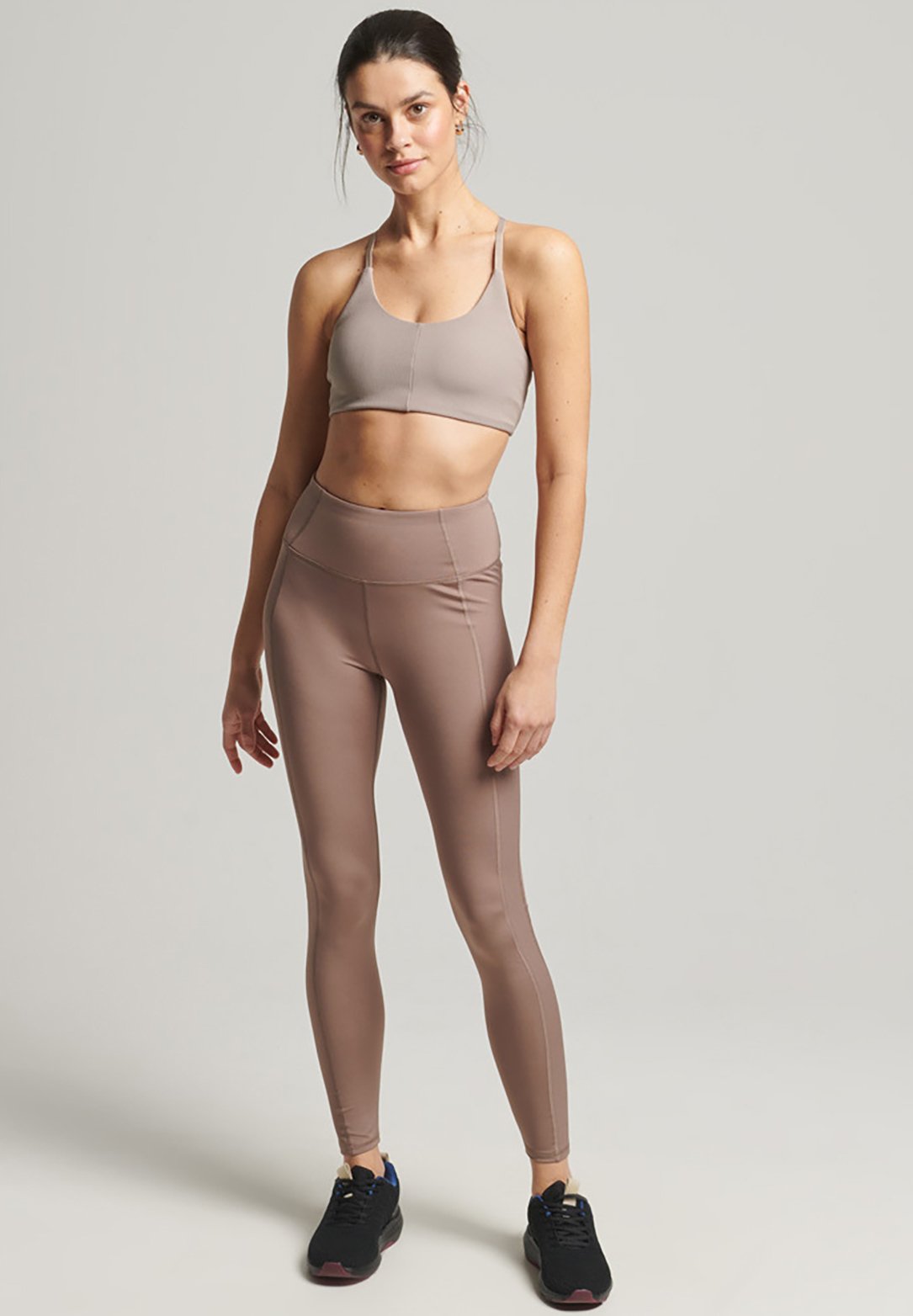Superdry FLEX - Medium support sports bra - warm grey/light grey