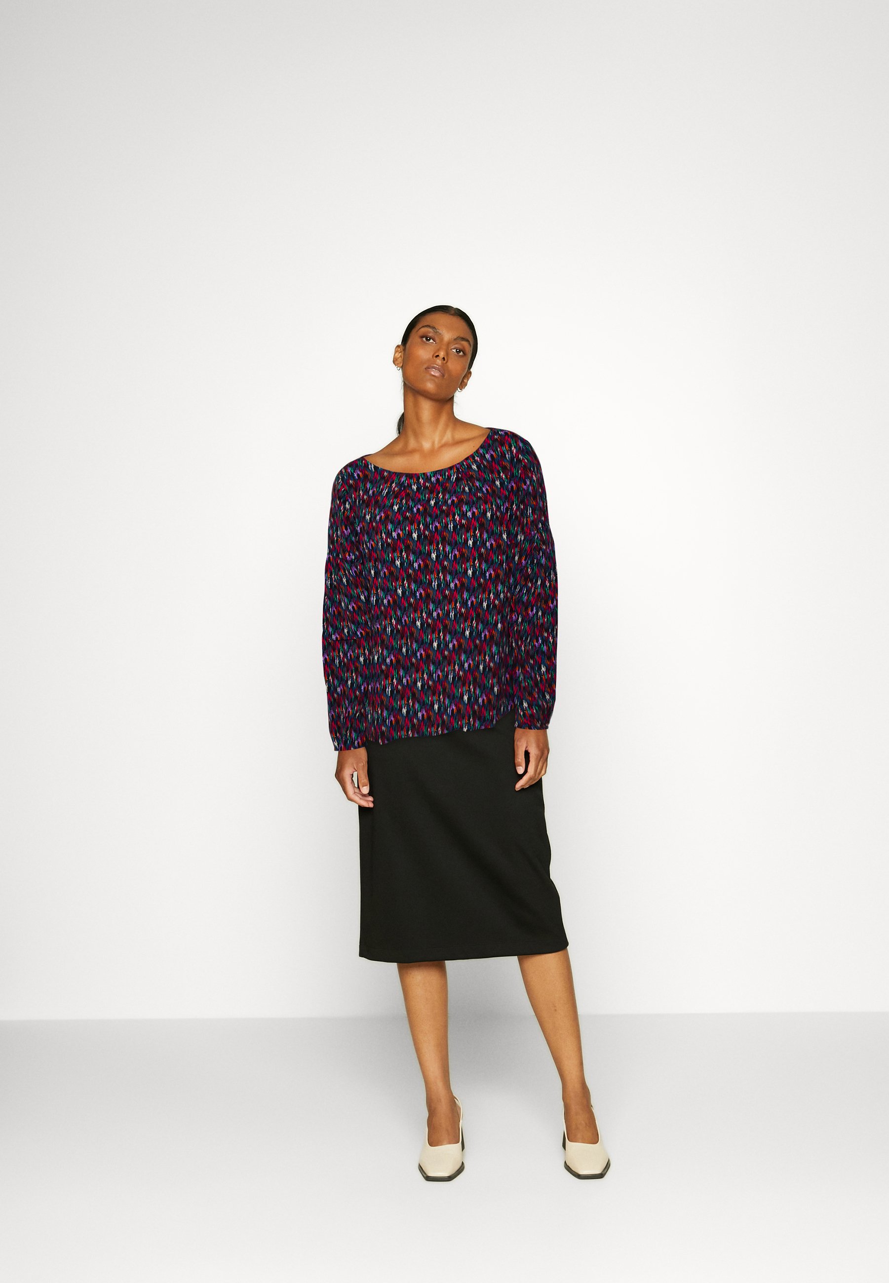 Esprit AOP  - Blouse - black