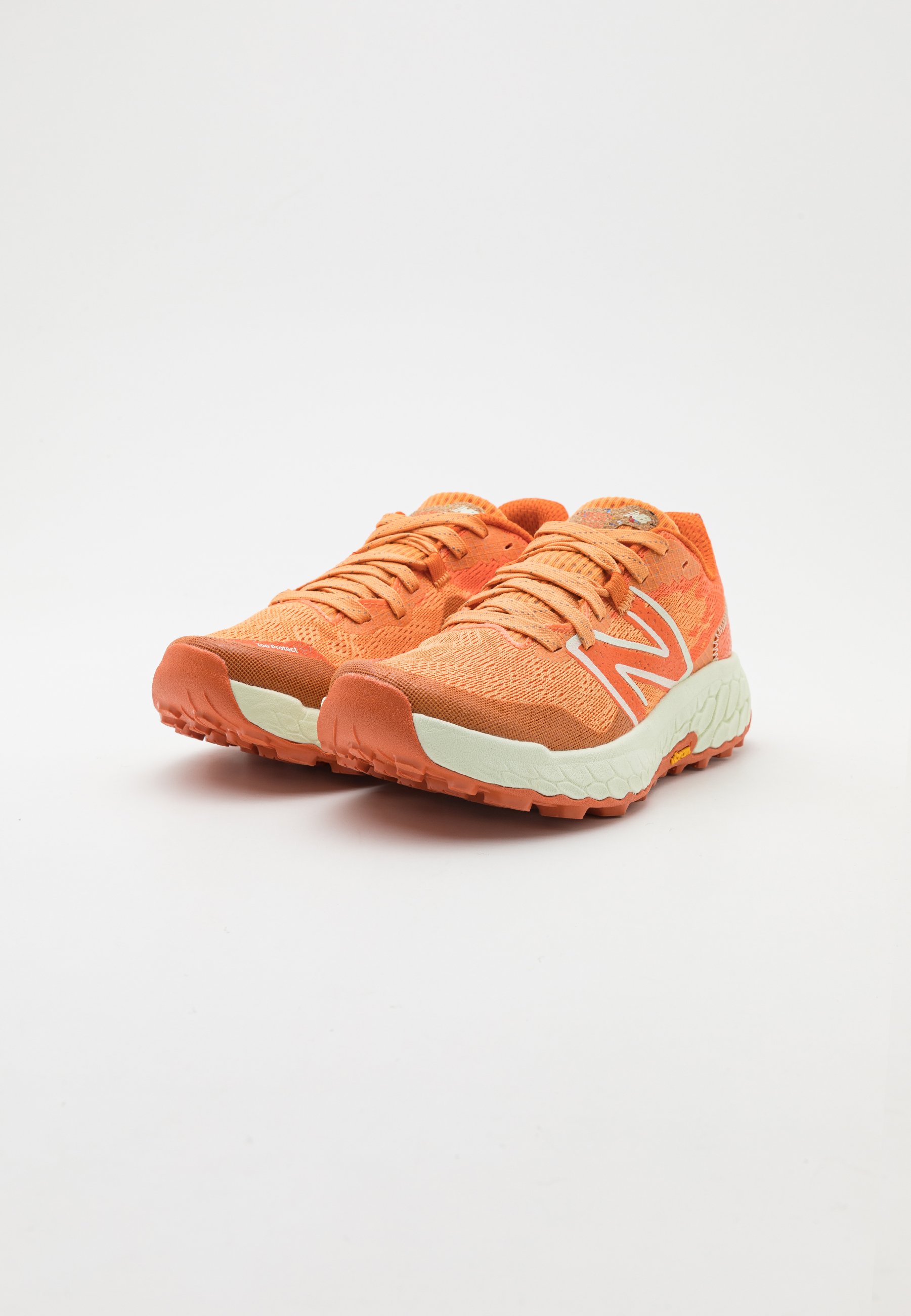 NB FRESH FOAM X HIERRO V7 - Trail running shoes - orange