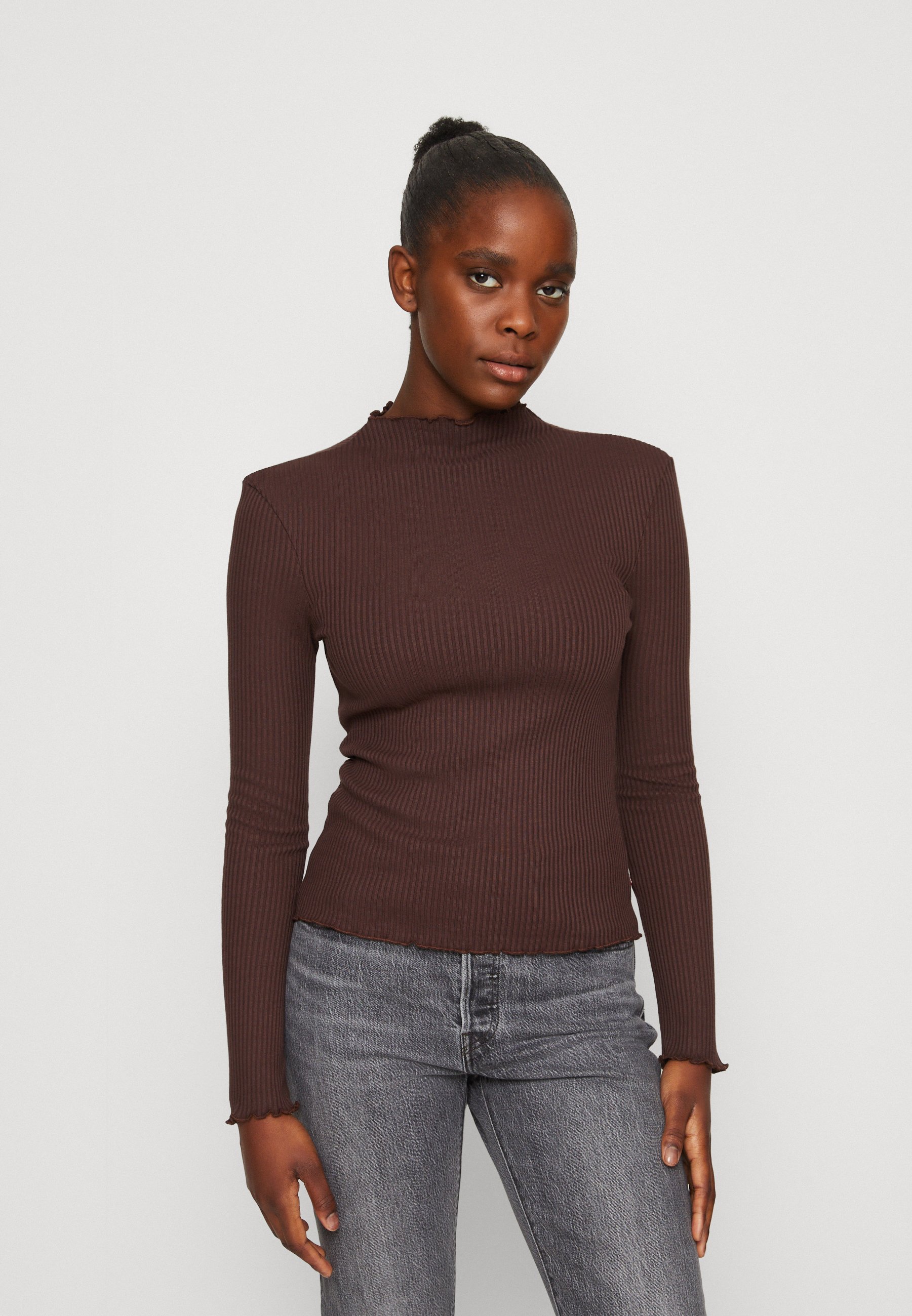 Levi's® FLORA MOCKNECK - Long sleeved top - chocolate plum/brown