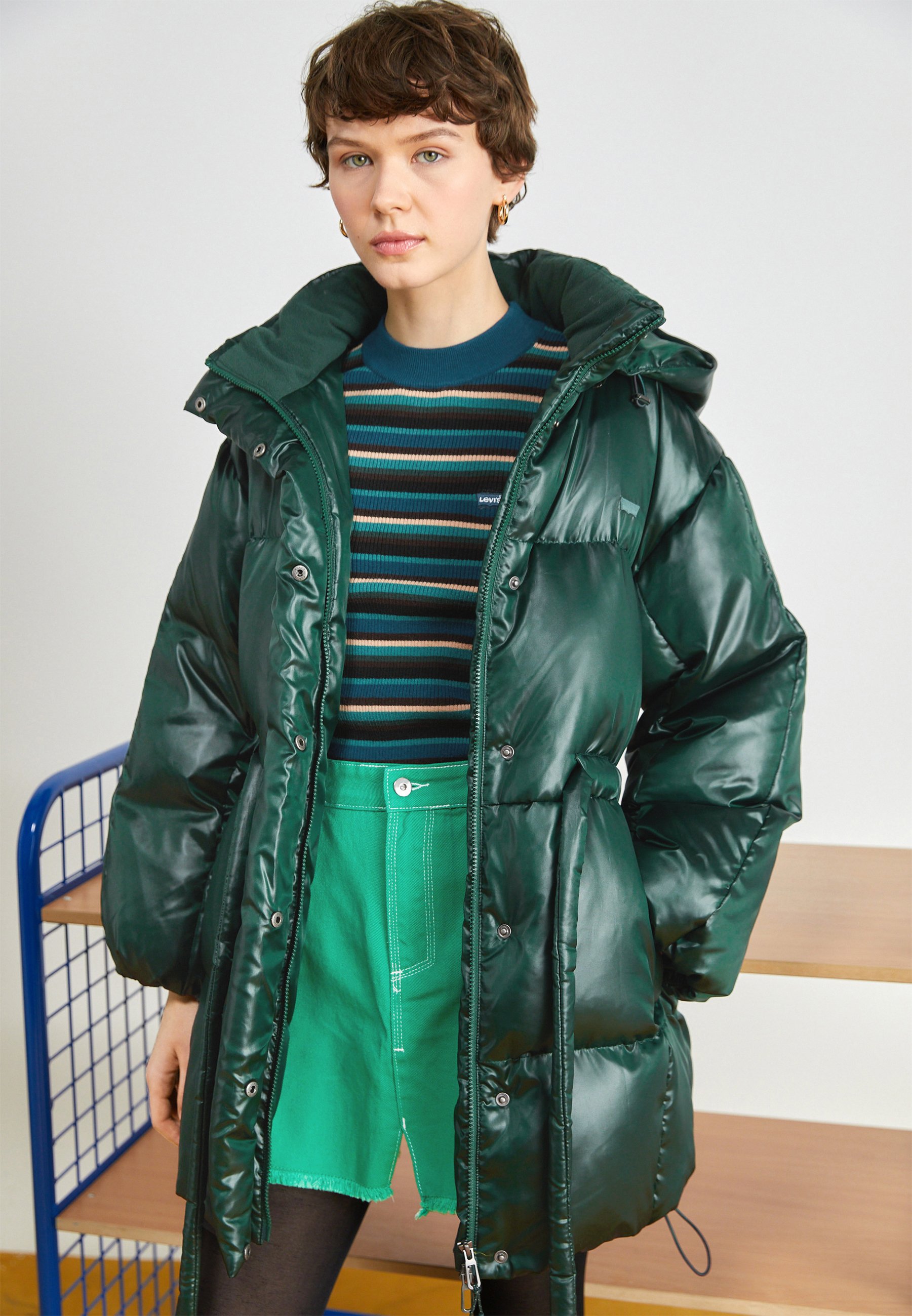 Levi's® PILLOW BUBBLE MID - Down coat - darkest spruce/dark green