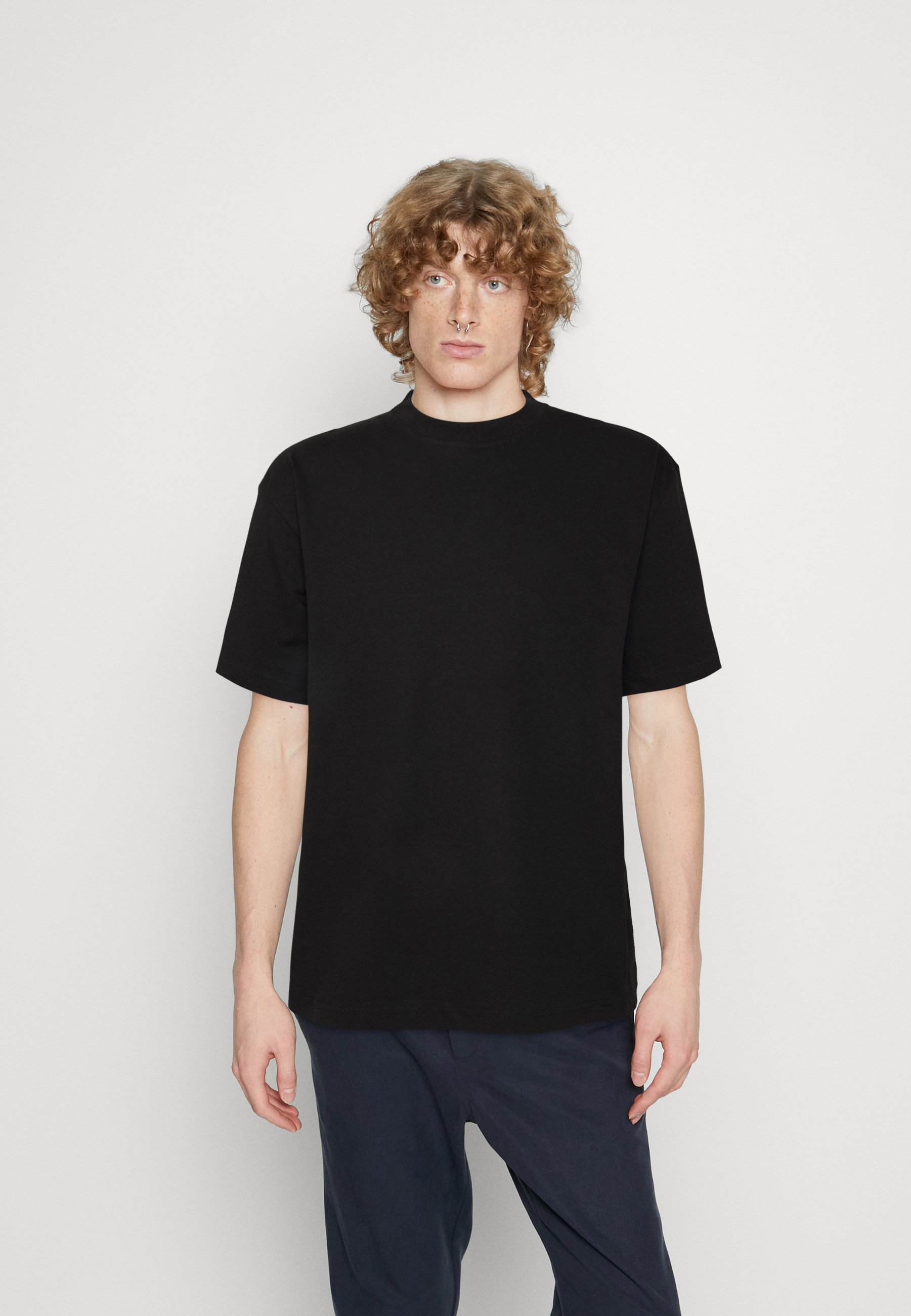 Diesel BOGGY MEGOVAL UNISEX - Print T-shirt - black