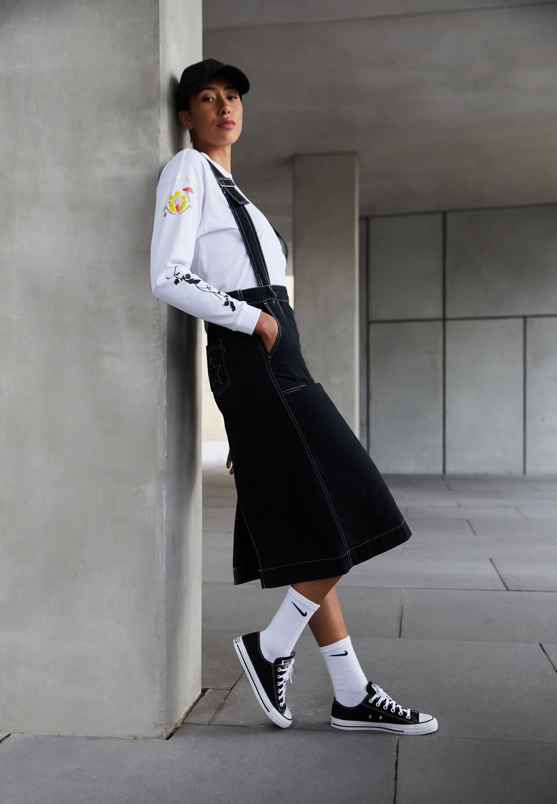 Converse SKATEBOARD BIB DRESS - Day dress - black