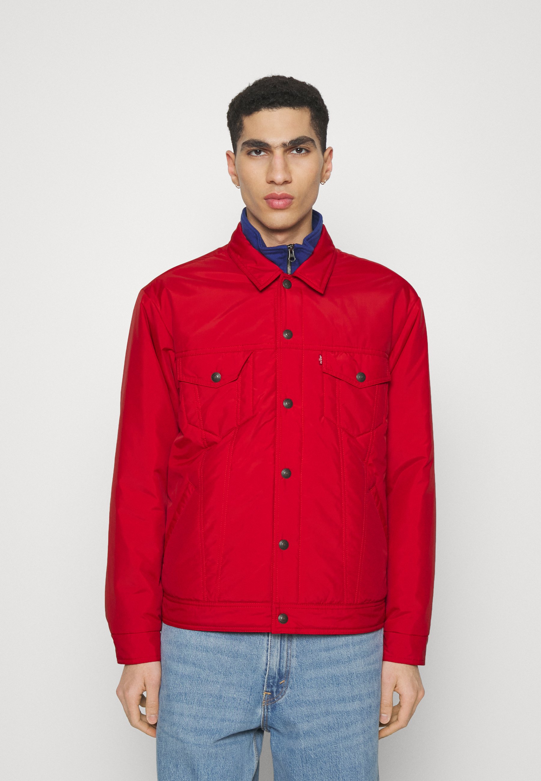 Levi's® RELAXED FIT PADDED TRUCK - Light jacket - rhythmic red/red