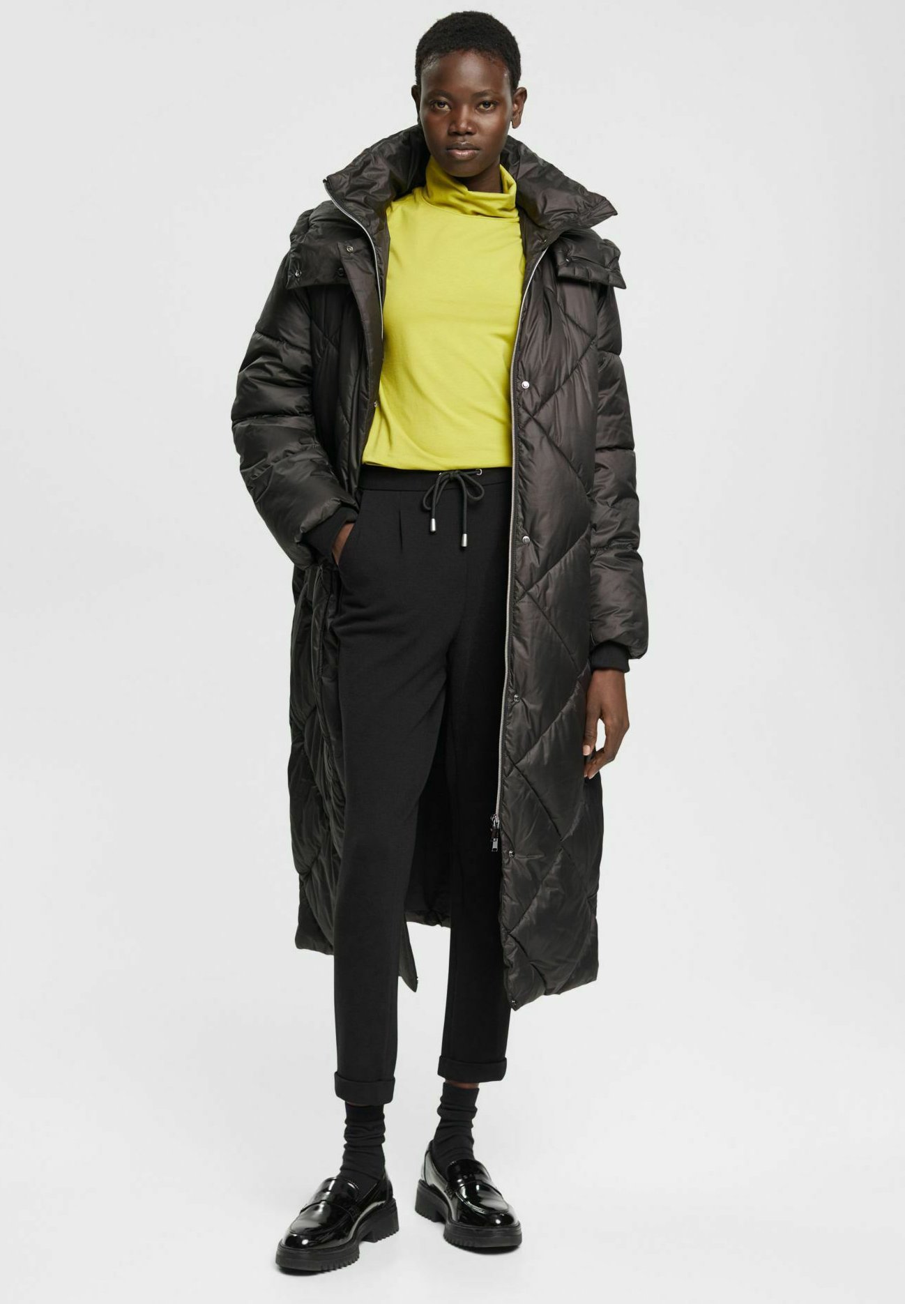 Esprit IN GRIFFIGER QUALITÄT - Trousers - black