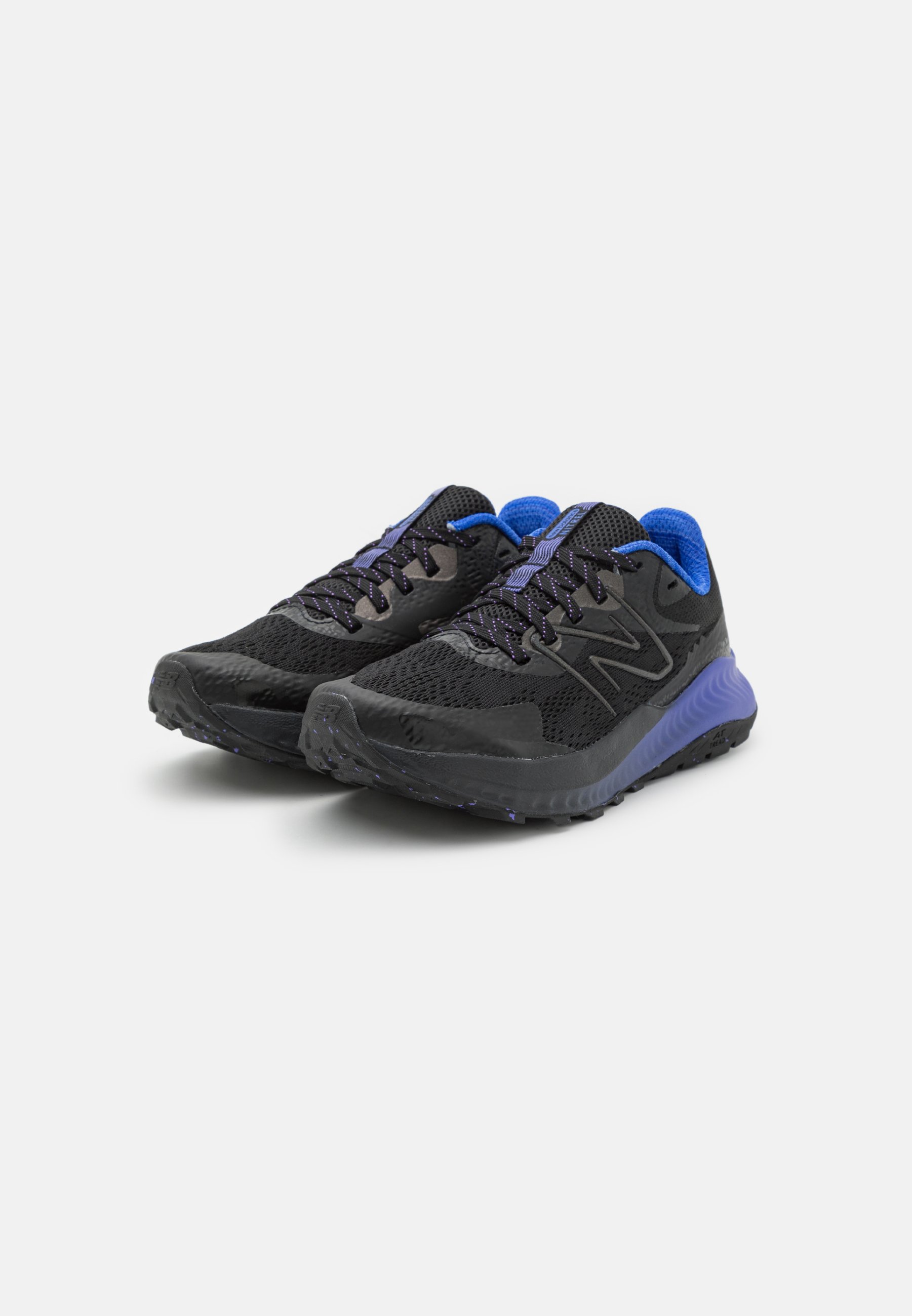 NB DYNASOFT NITREL V5 - Trail running shoes - black/black