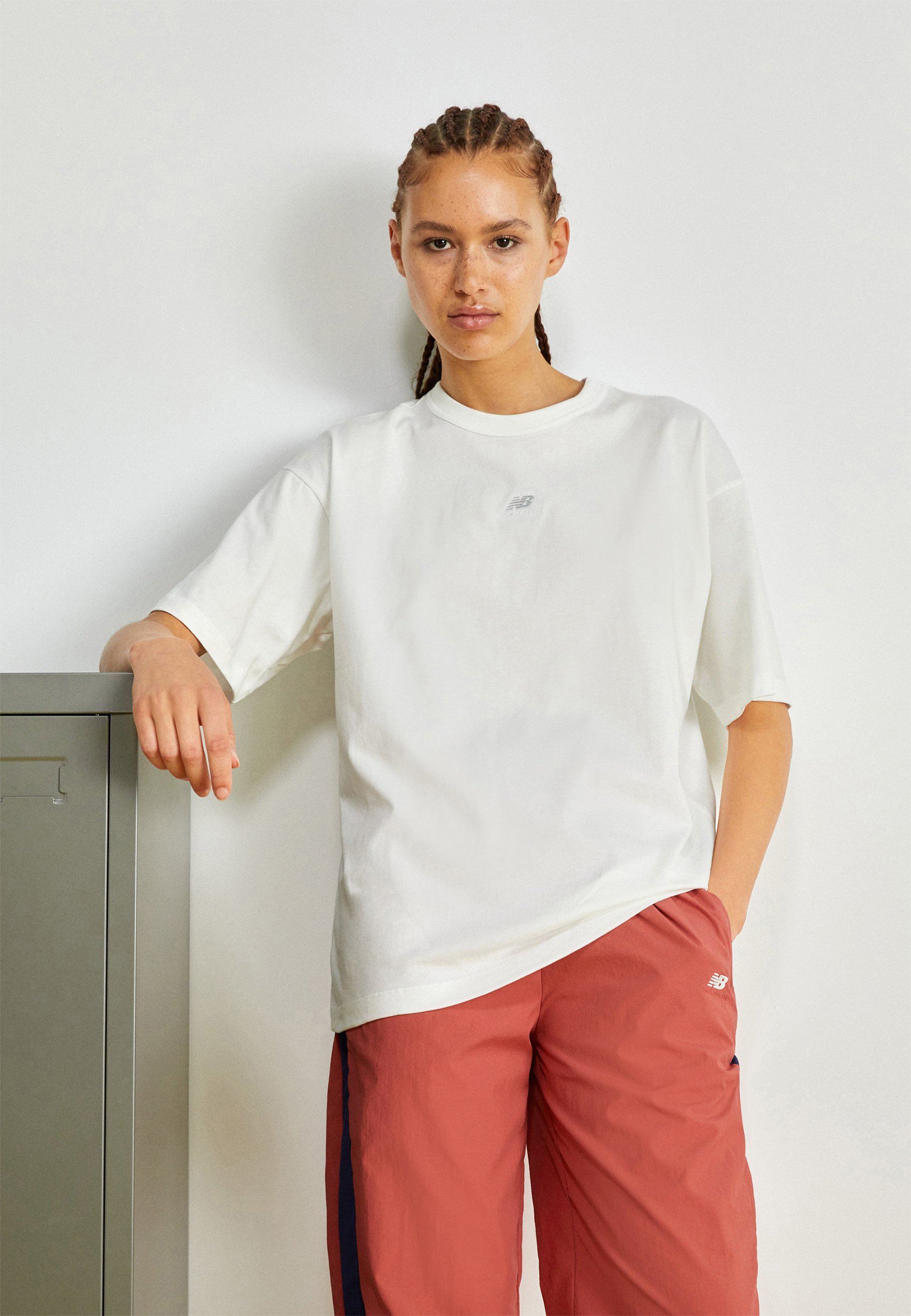 NB ATHLETICS OVERSIZED - Basic T-shirt - white