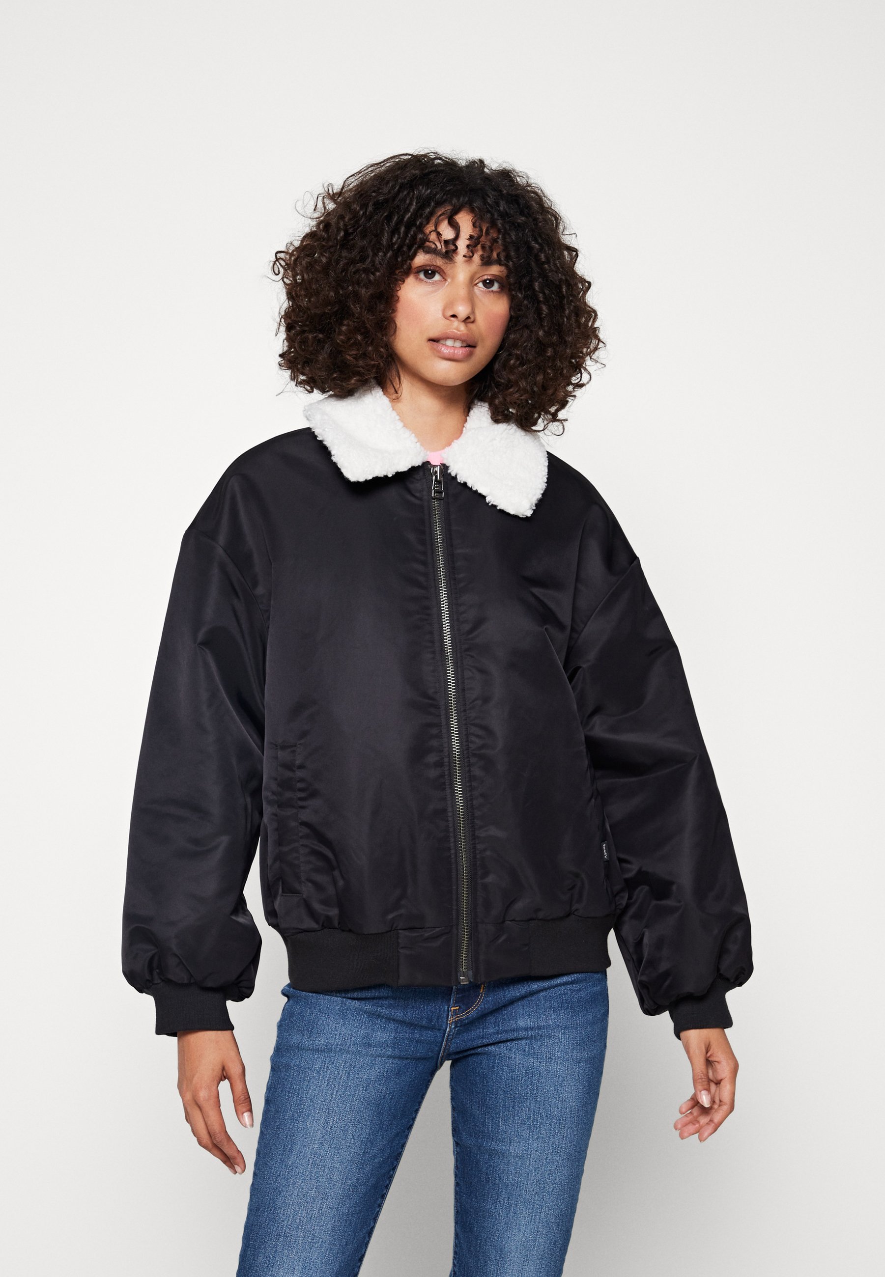 Levi's® ELISE RETRO BOMBER - Bomber Jacket - caviar/black