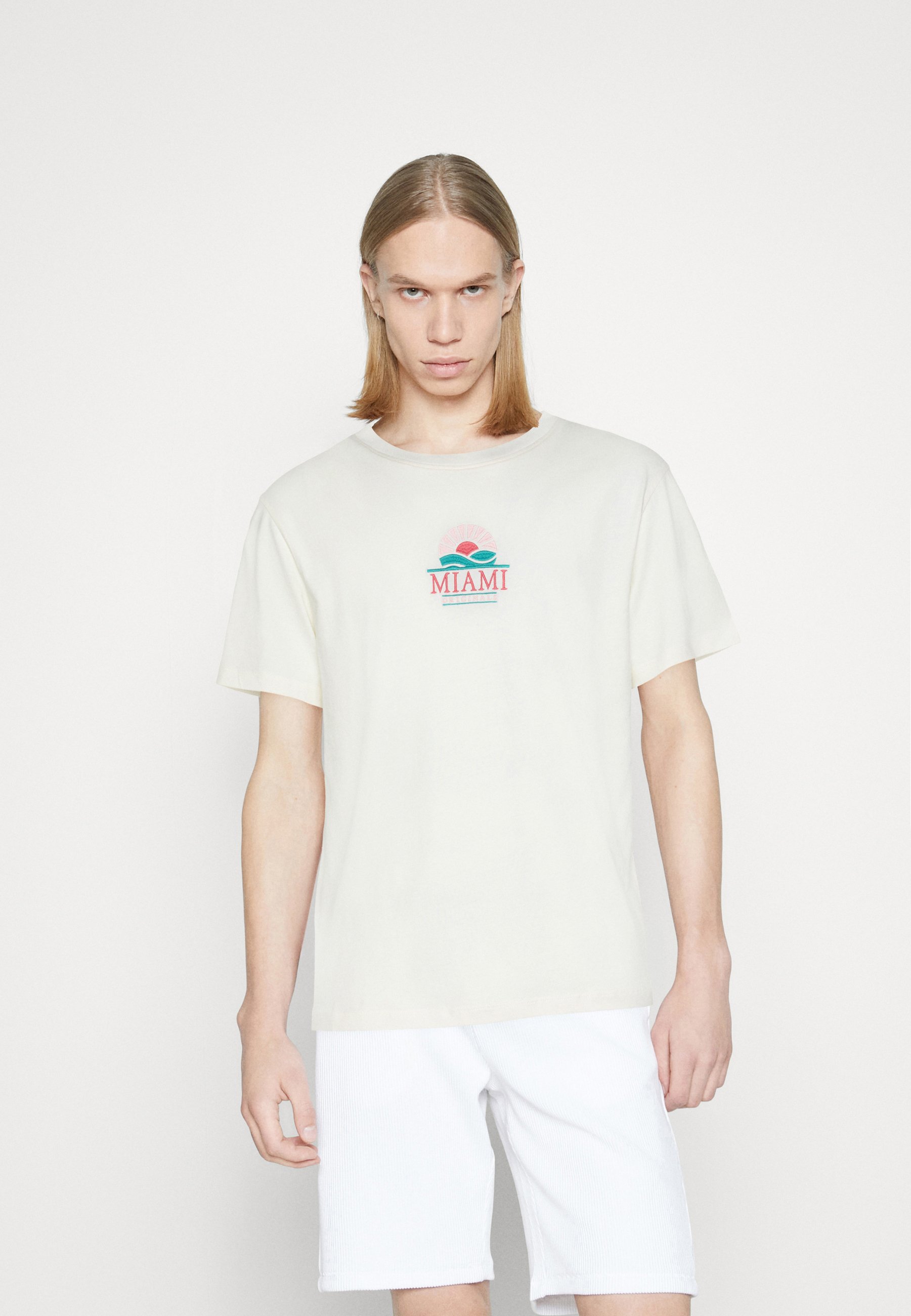 Jack &Jones JORHAWAII - Print T-shirt - egret/off-white