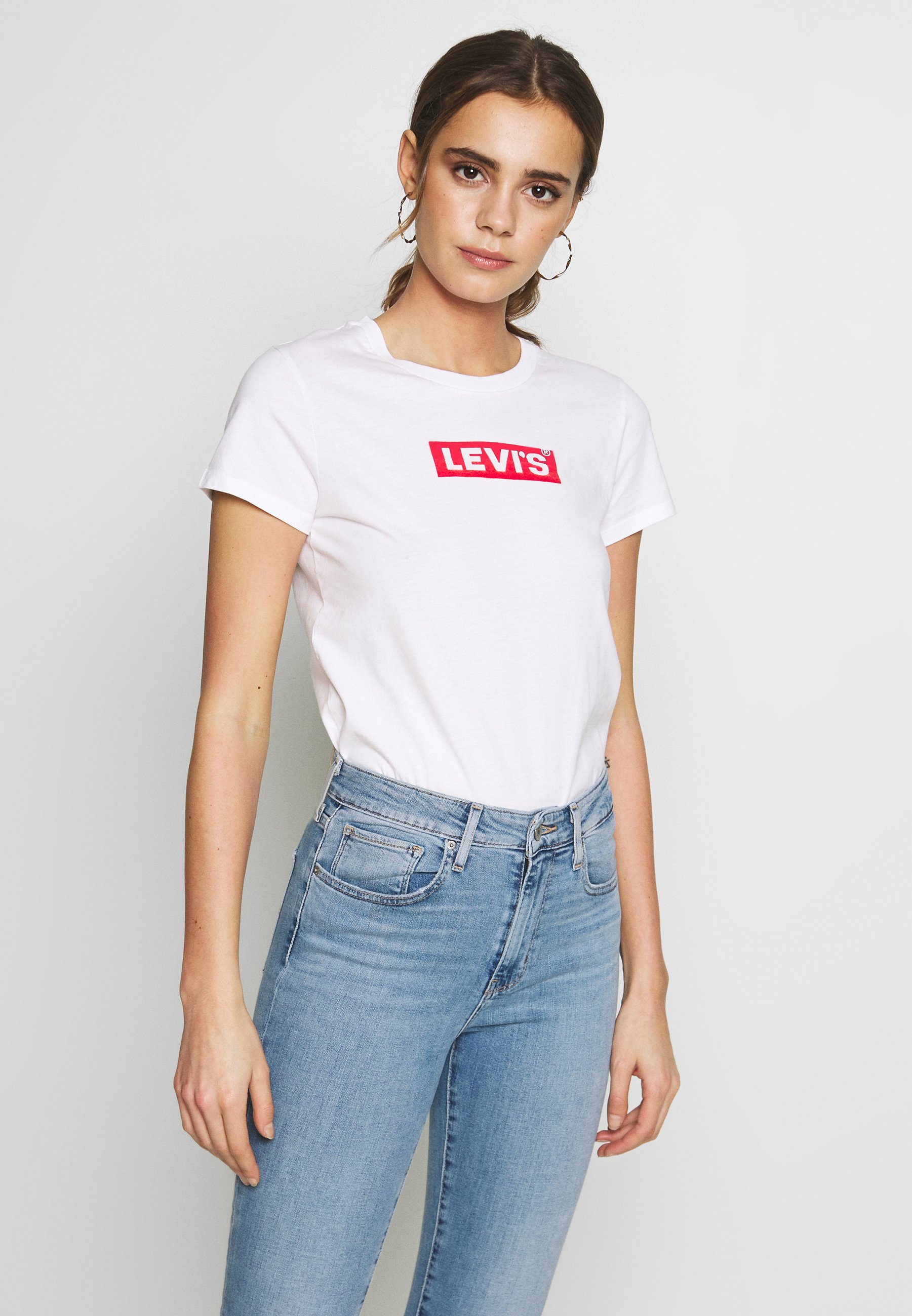 Levi's® THE PERFECT TEE - Print T-shirt - box tab white+/white