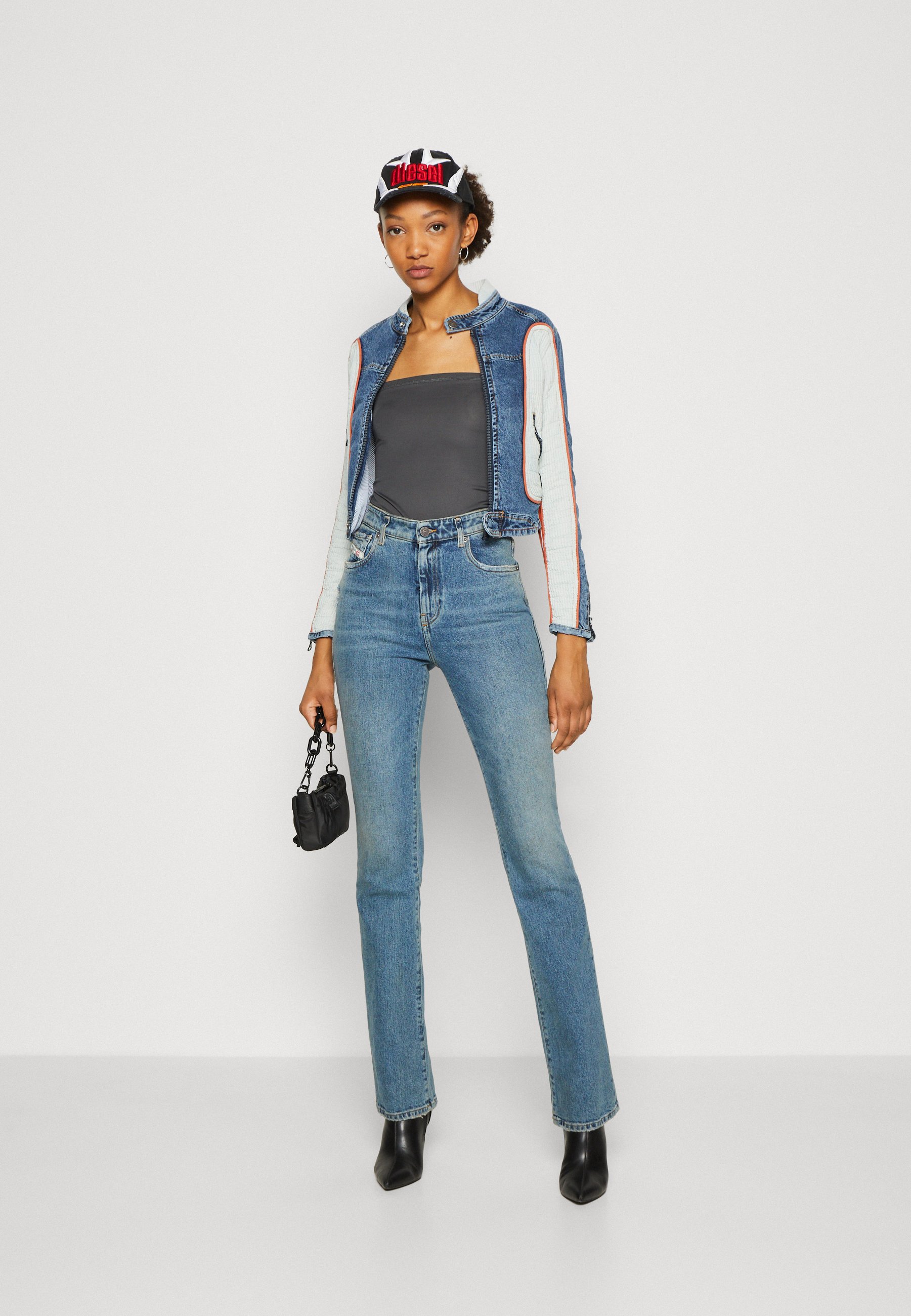 Diesel D-ESCRIPTION - Flared Jeans - denim/blue denim