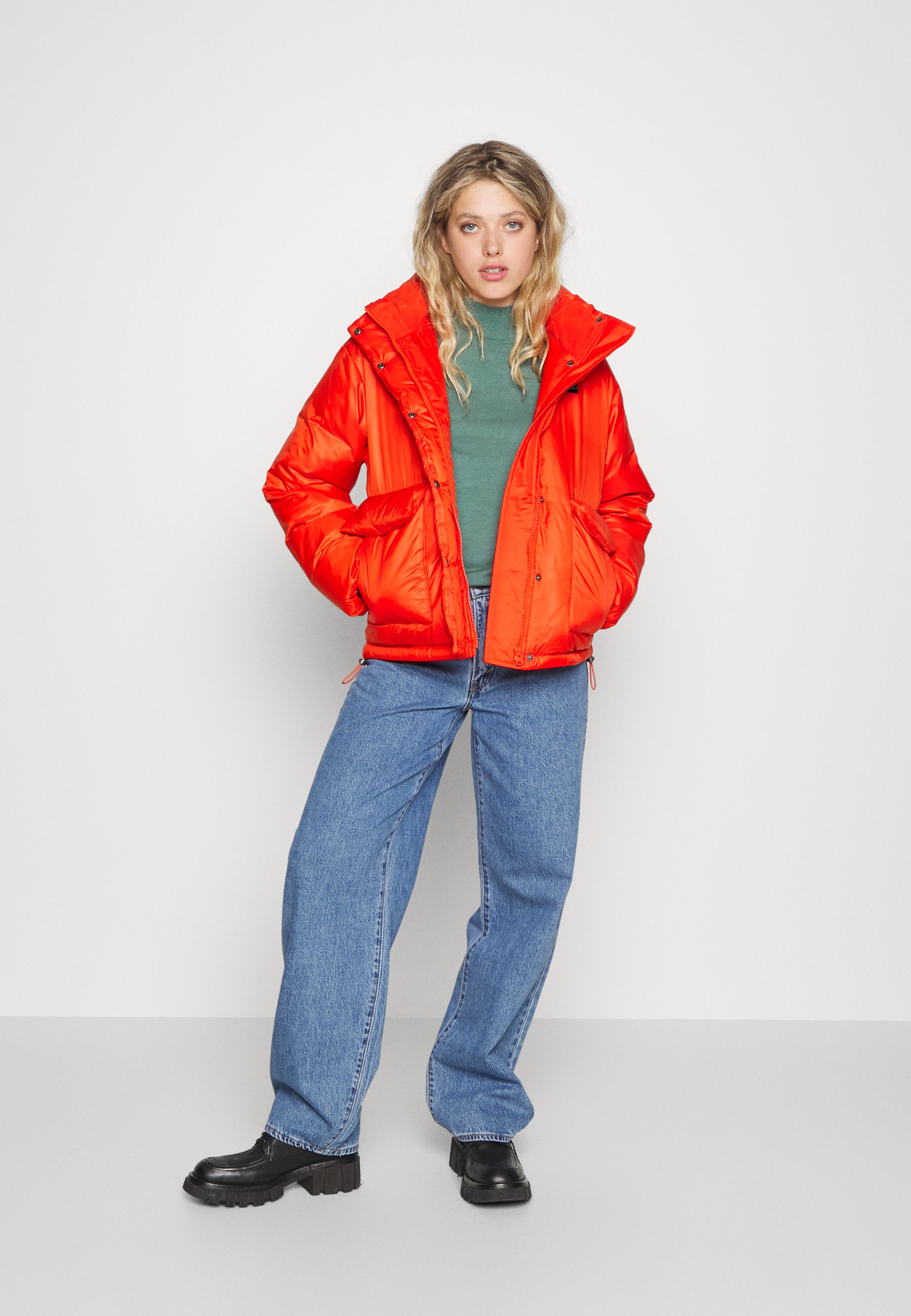Levi's® LUNA CORE PUFFER - Winter jacket - orange/red