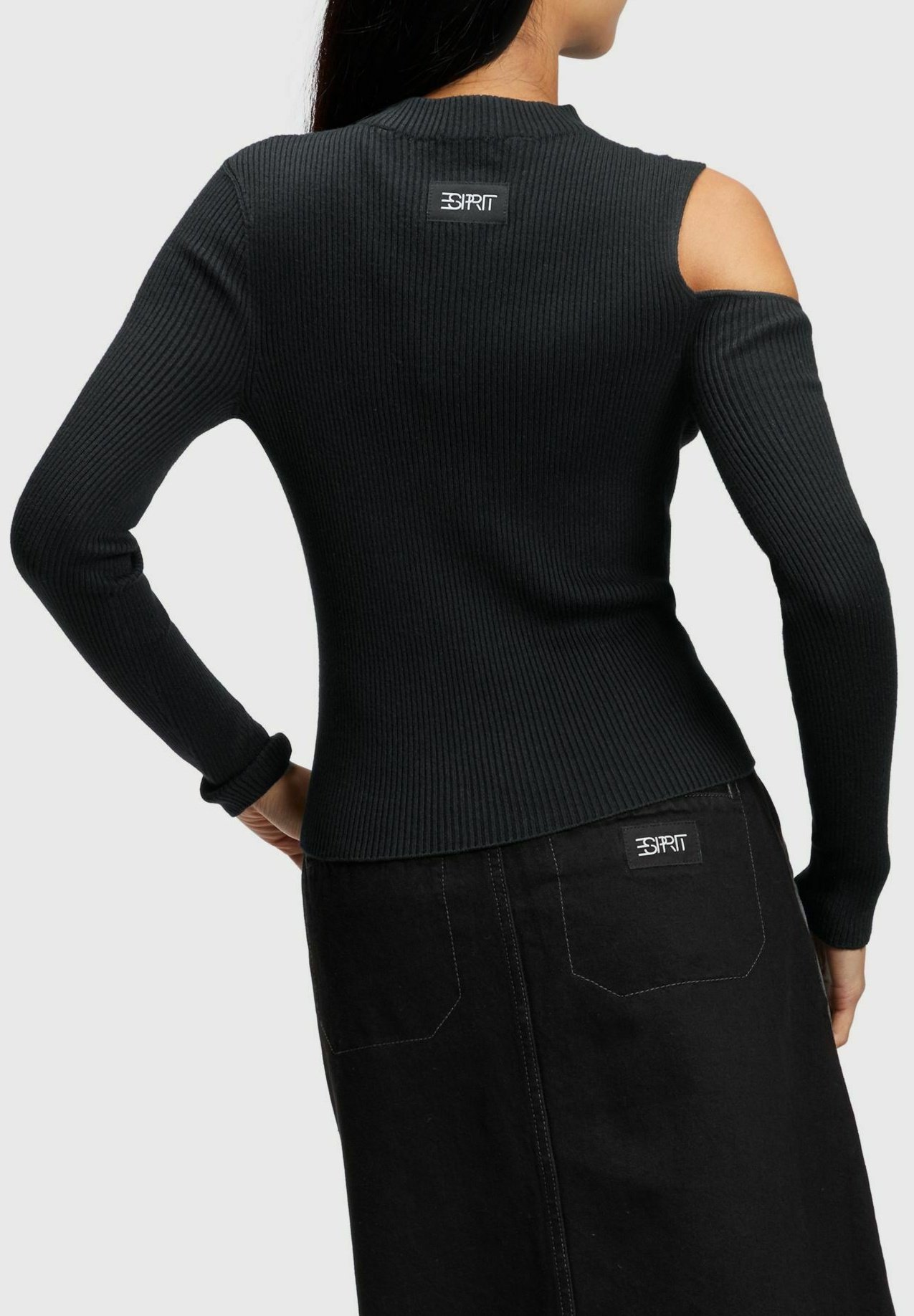 Esprit CUT-OUT-SCHULTER - Jumper - black