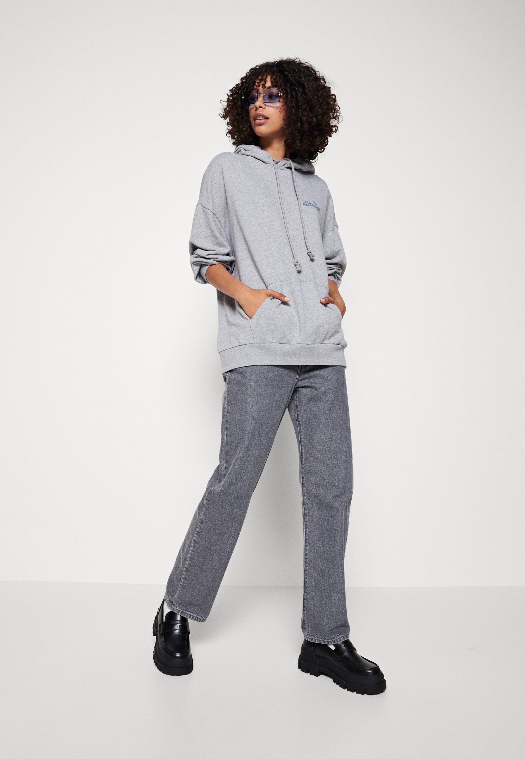 Levi's® PRISM HOODIE - Sweatshirt - silvertab heather grey/grey