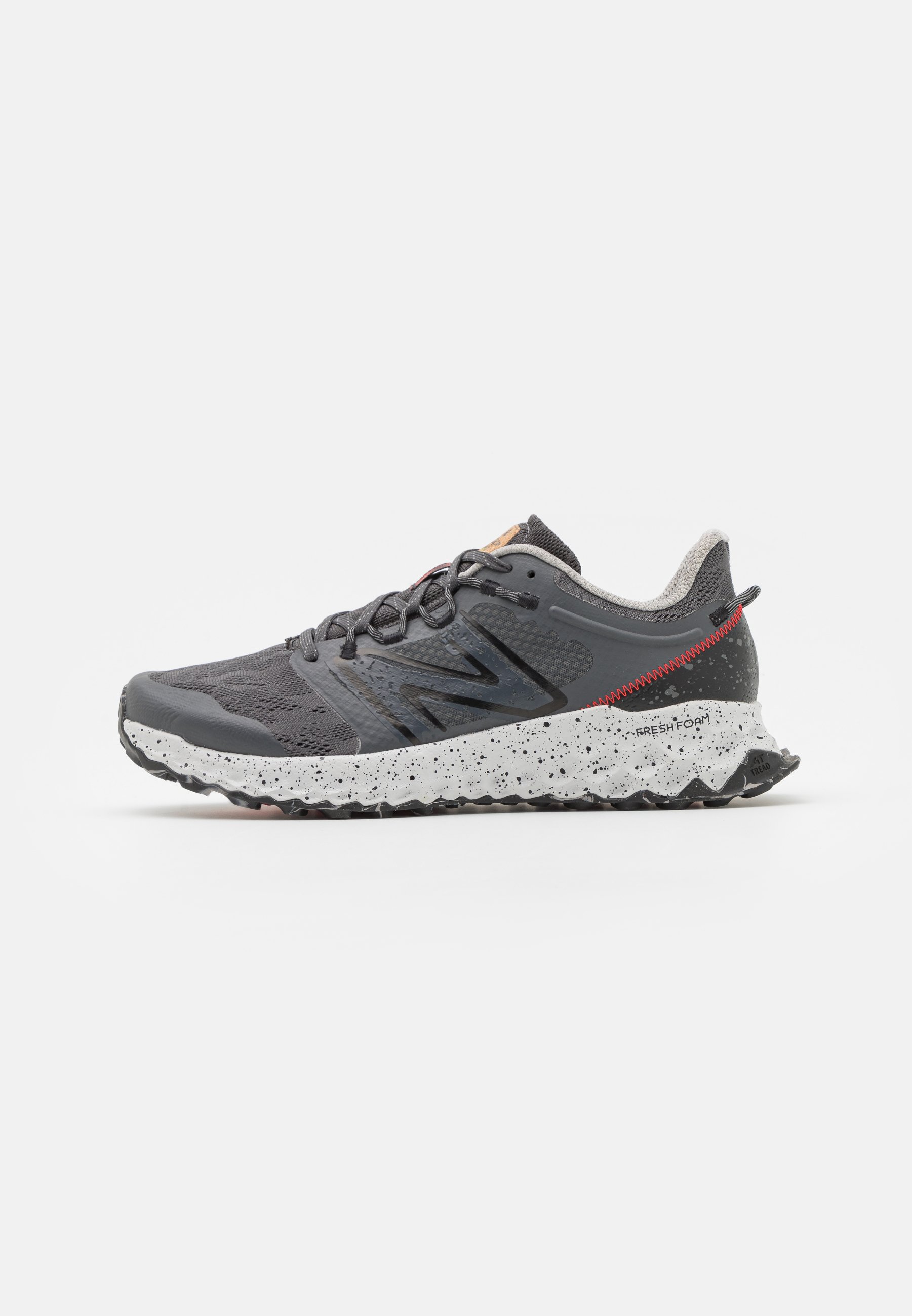 NB FRESH FOAM GAROE V1 - Trail running shoes - magnet/dark grey