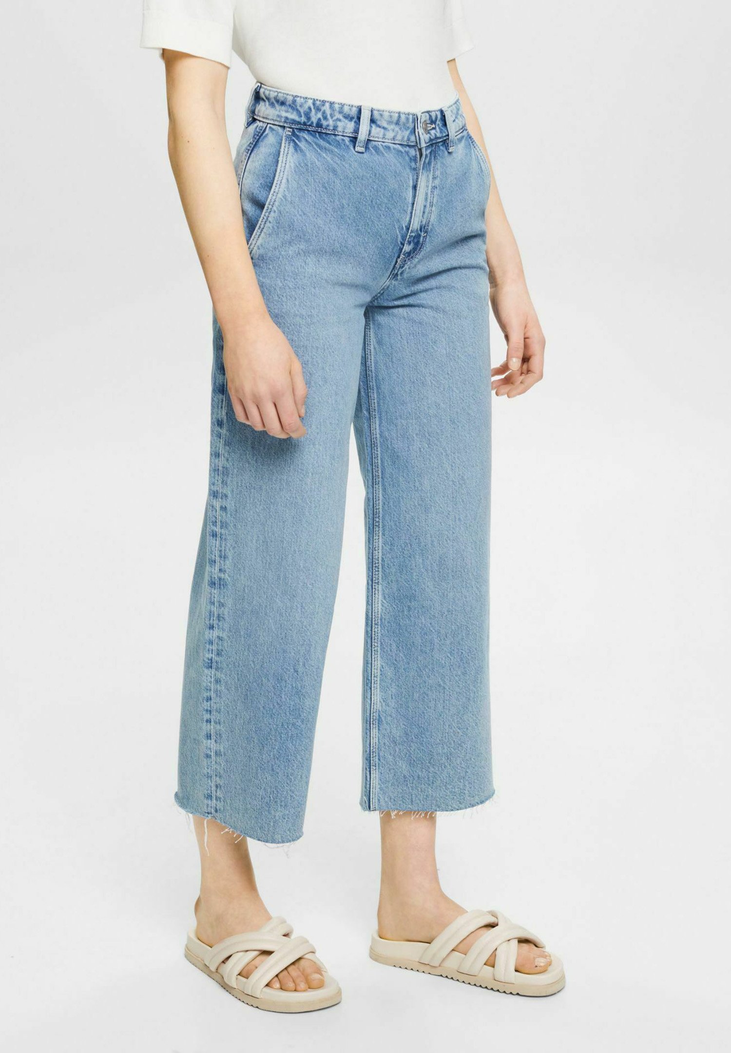 Esprit MIT HOHEM BUND - Flared Jeans - blue bleached/bleached denim