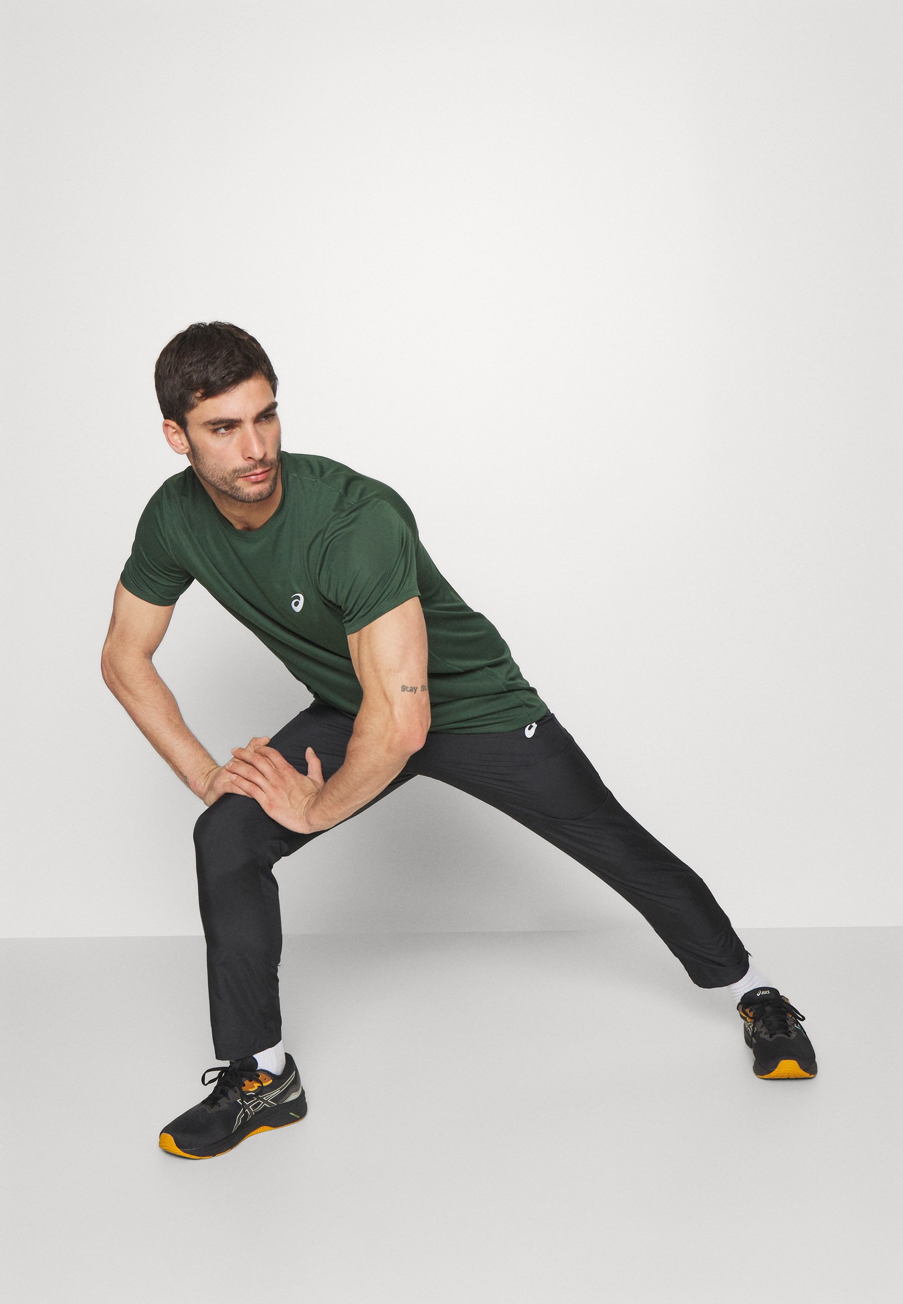 ASICS CORE SS  - Sports T-shirt - rain forest/khaki