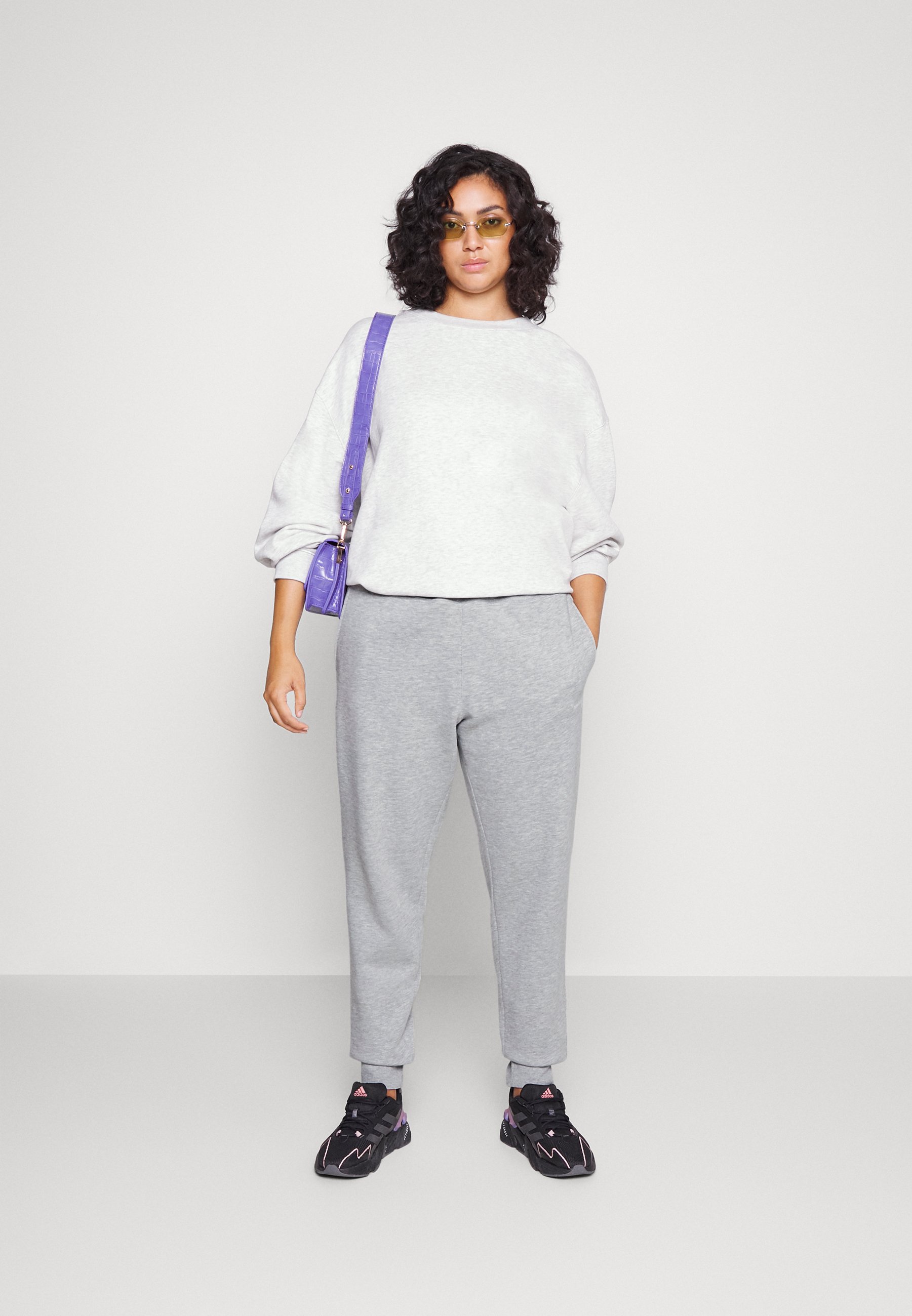 NB CLASSIC CORE PANT PLUS - Tracksuit bottoms - athletic grey/grey