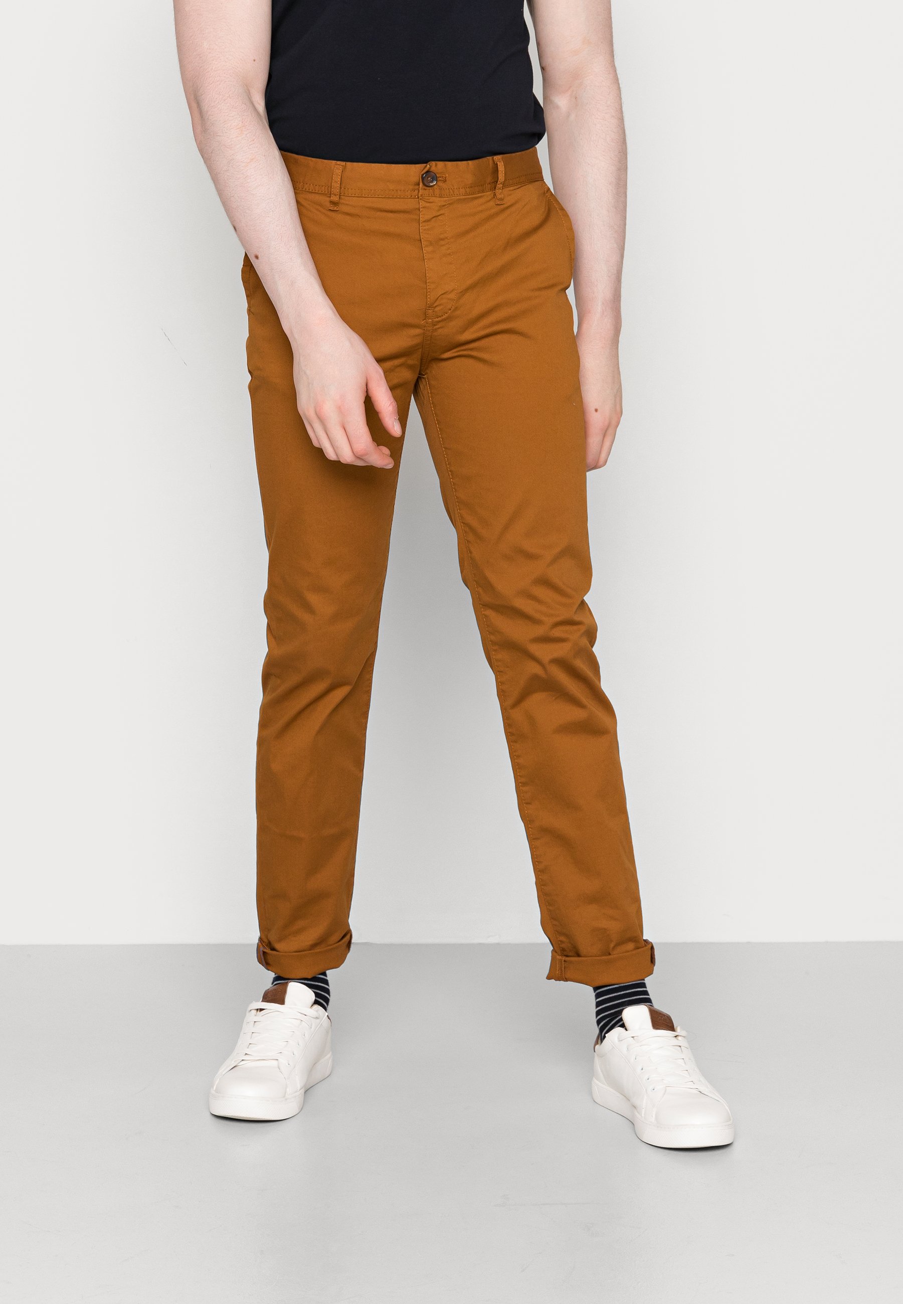 Scotch & Soda STUART CLASSIC REGULAR FIT - Chinos - walnut/brown