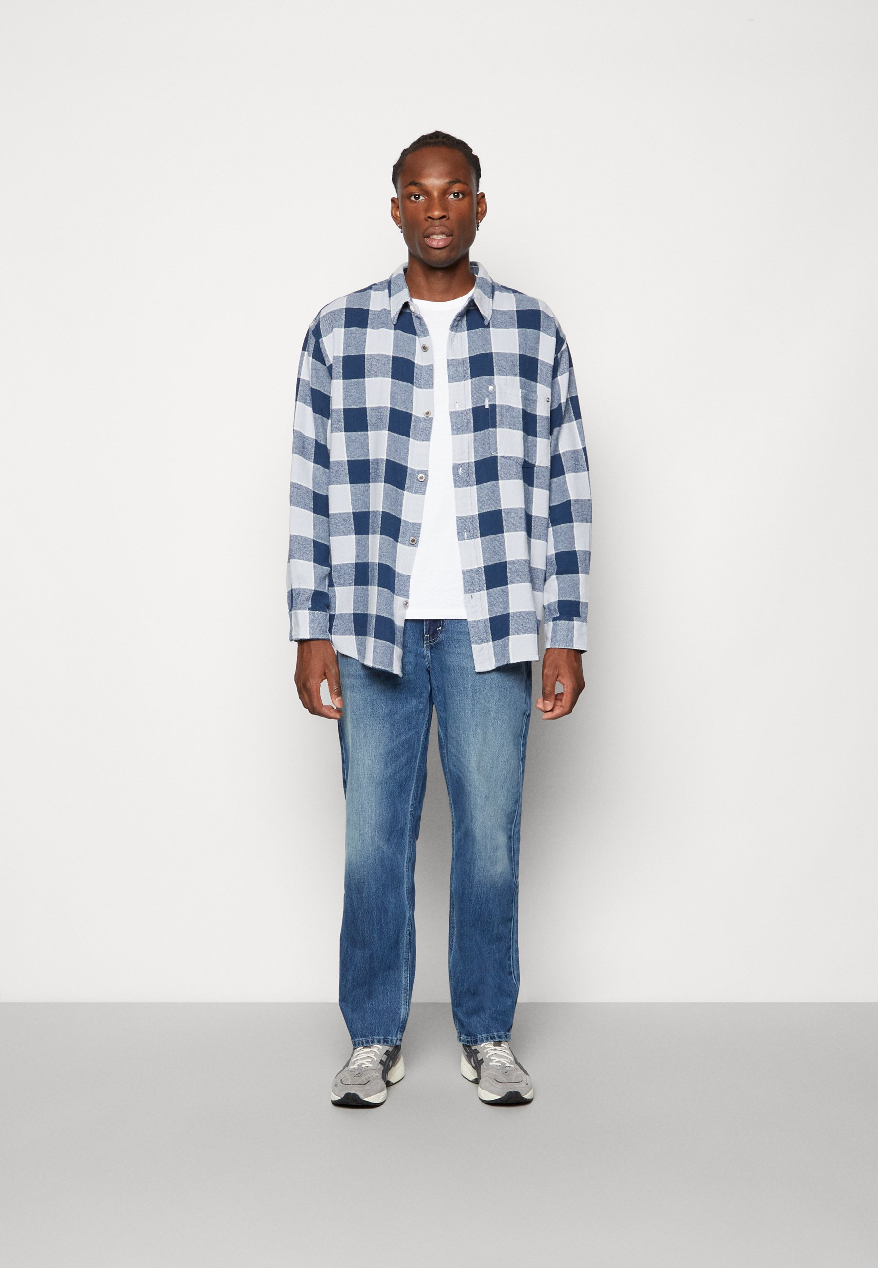 Levi's® SILVERTAB LOOSE - Trousers - blue/dark-blue denim