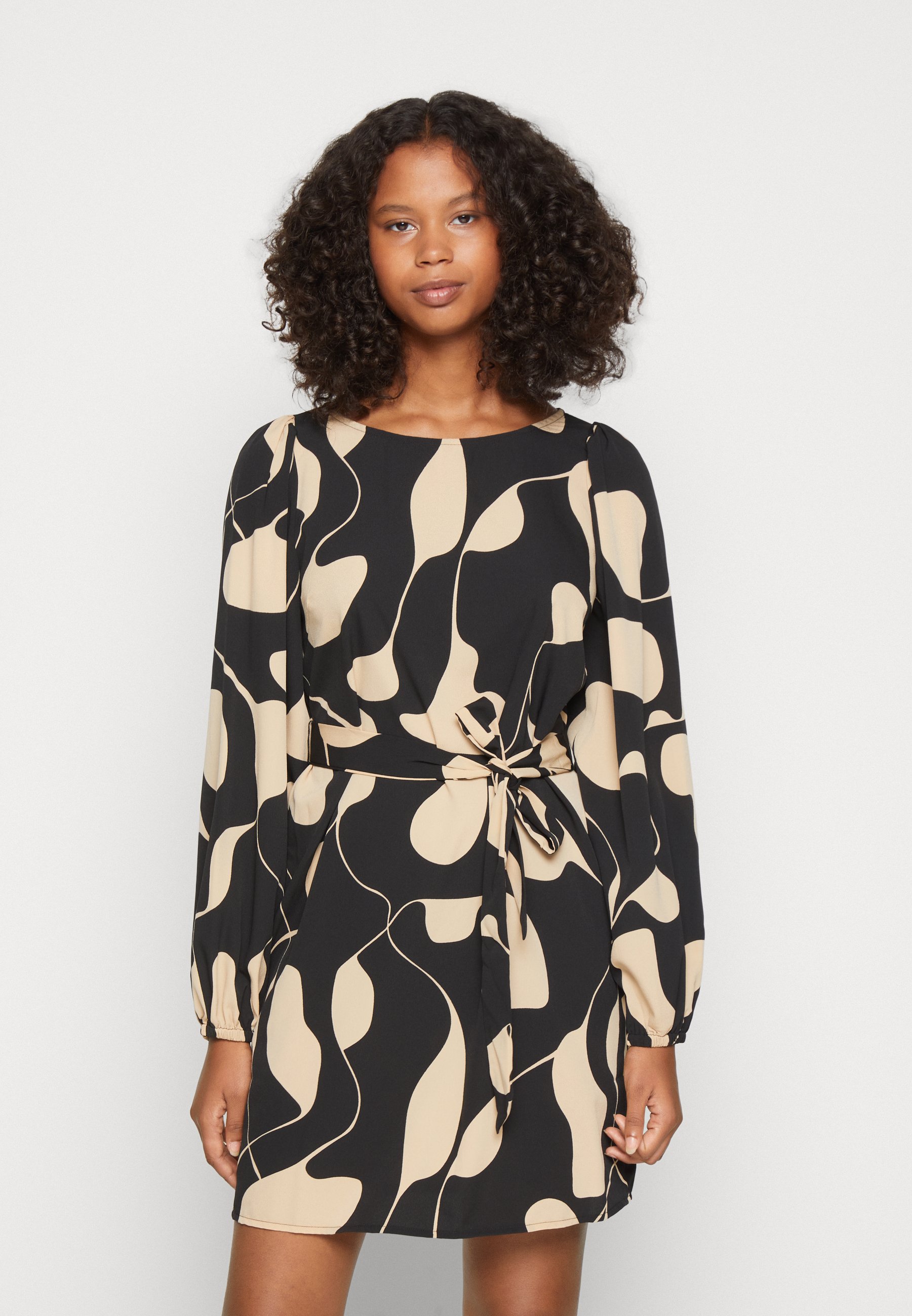 Vero Moda LYDIA LS SHORT - Day dress - black/lina/black