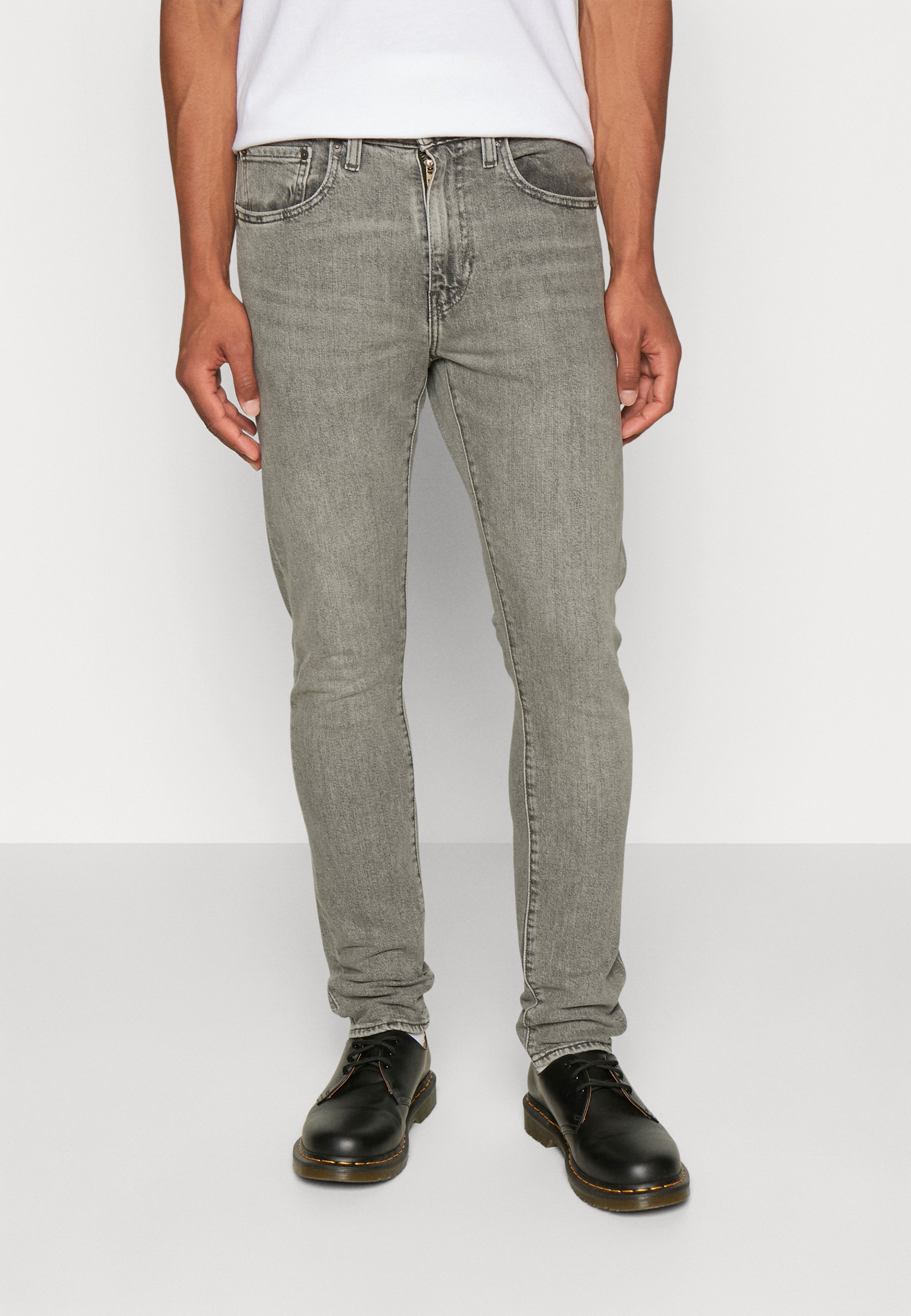 Levi's® 512™ SLIM TAPER - Jeans Tapered Fit - grey/grey denim