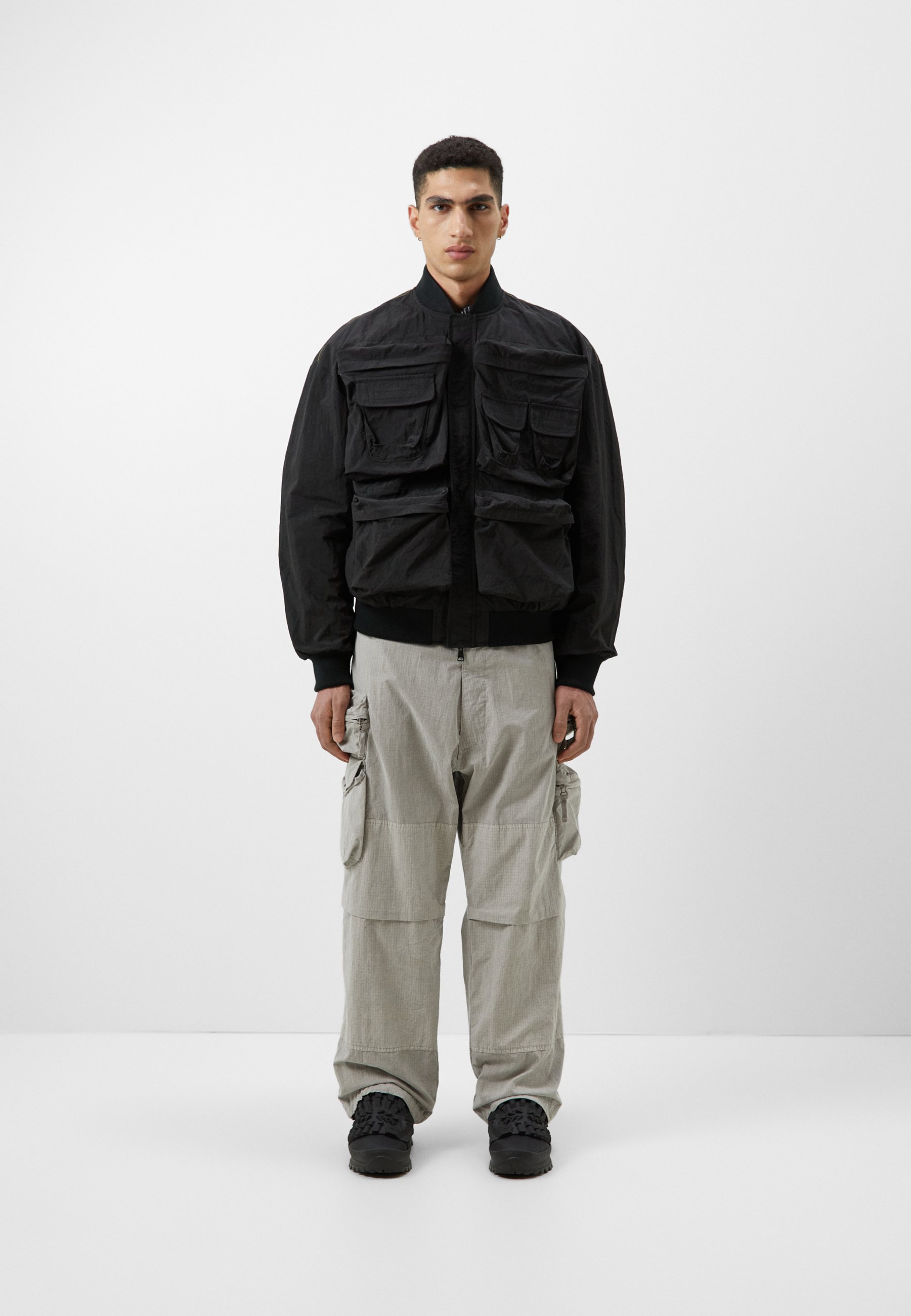 Diesel J-STAIN - Bomber Jacket - black