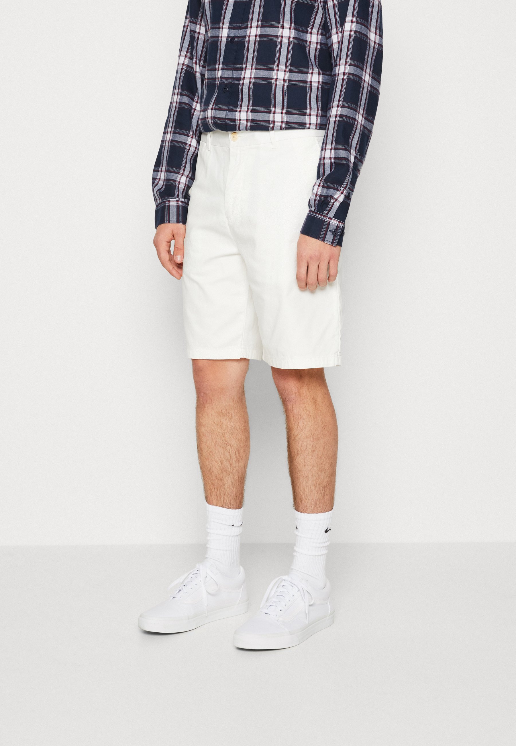 Scotch & Soda STUART GARMENT DYE PIMA - Shorts - denim white/white