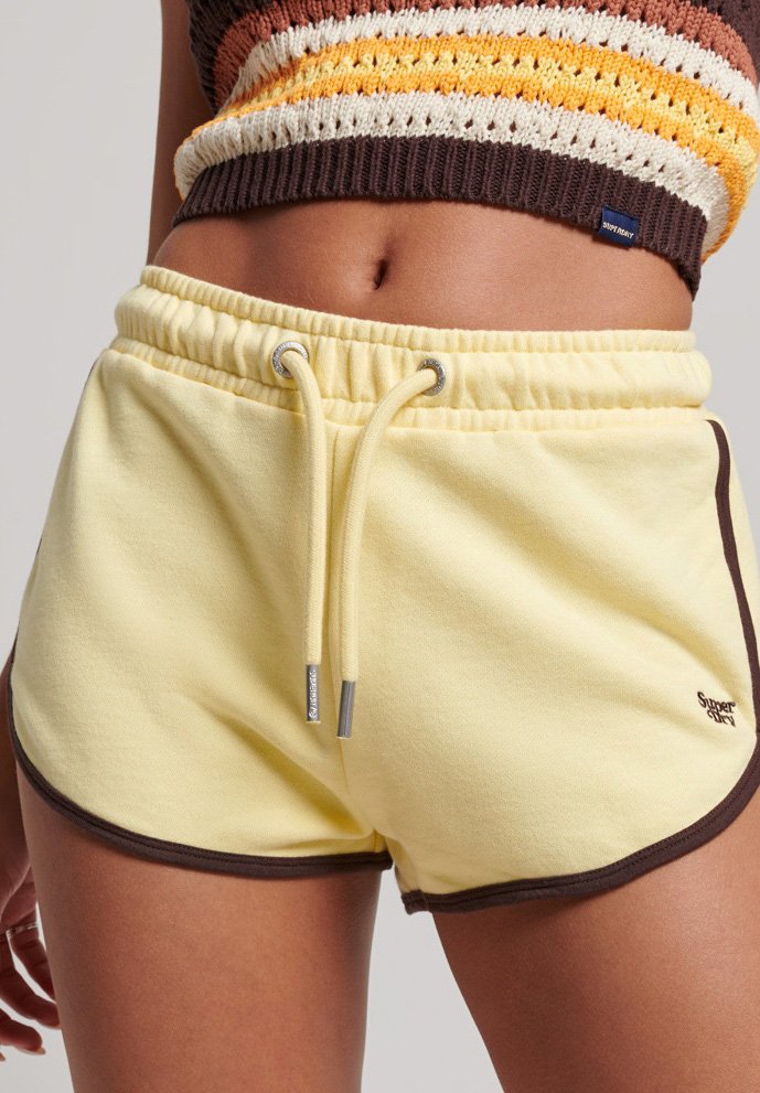 Superdry VINTAGE RACER  - Shorts - pale yellow dark chocolate brown/yellow