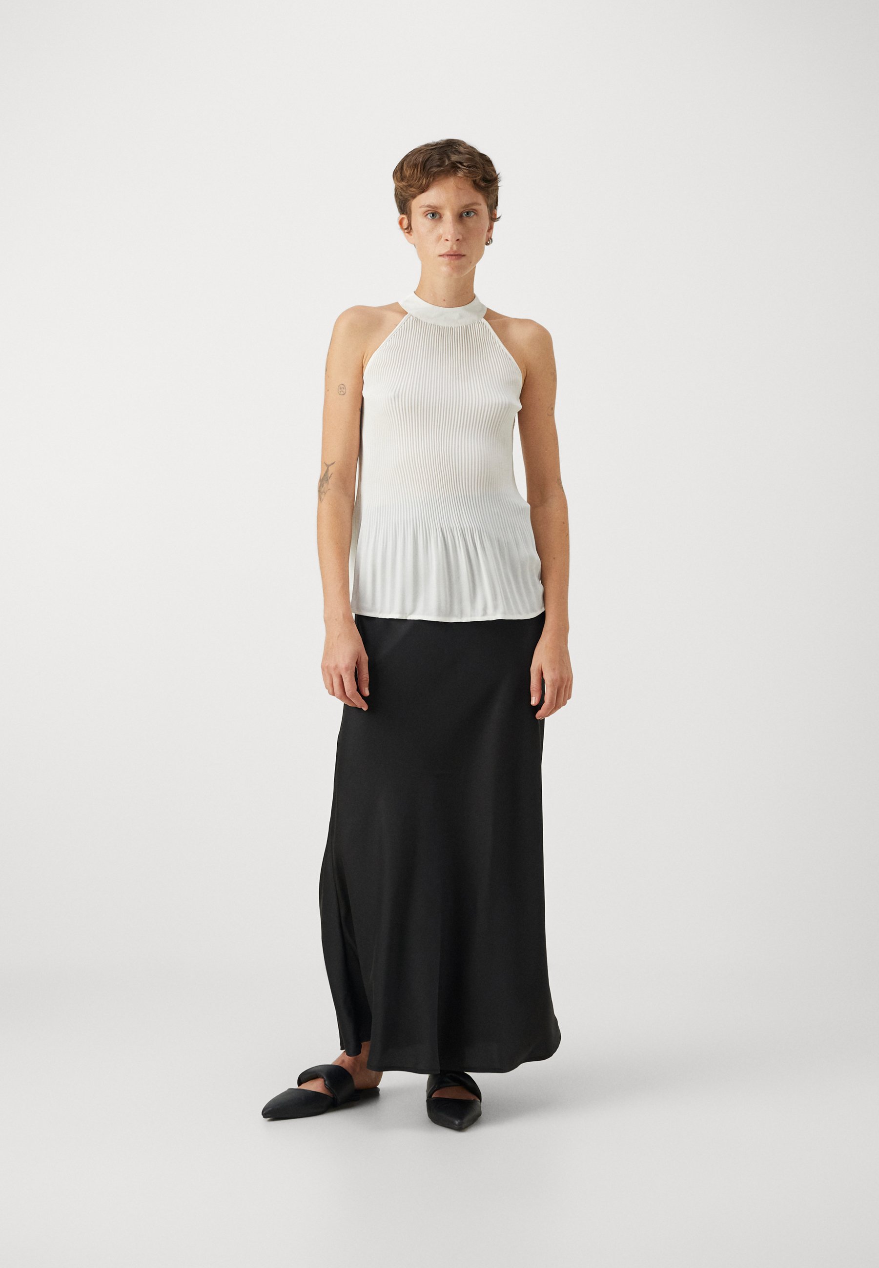 ONLY ONLGABBY MIDI SKIRT - Maxi skirt - black