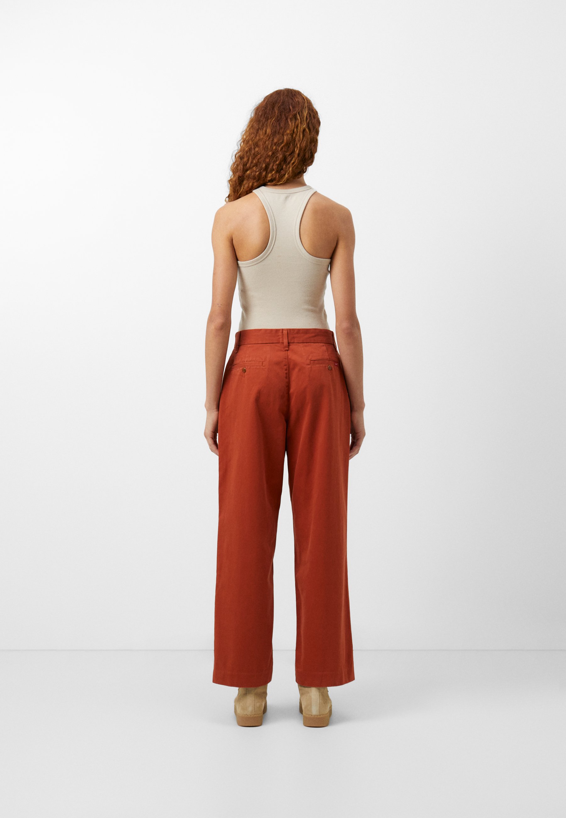 Levi's® LEVI's® X EMMA CHAMBERLAIN TROUSER - Trousers - burned orange/burnt orange denim