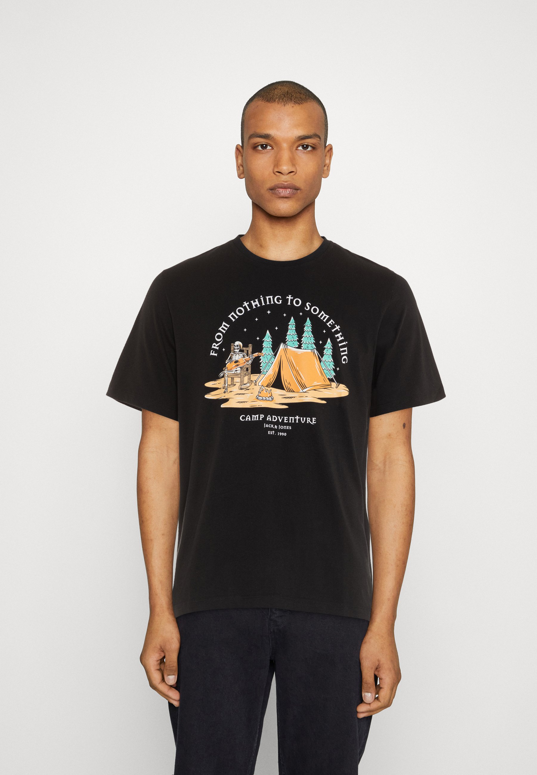 Jack &Jones JJHIKER TEE CREW NECK - Print T-shirt - black