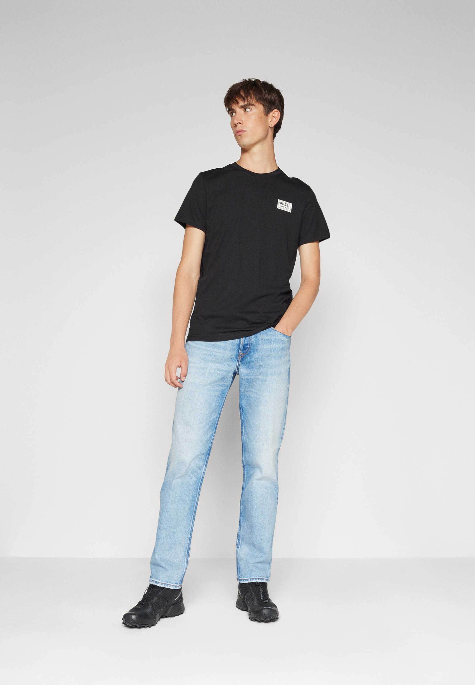 Diesel DIEGOR UNISEX - Basic T-shirt - black/white