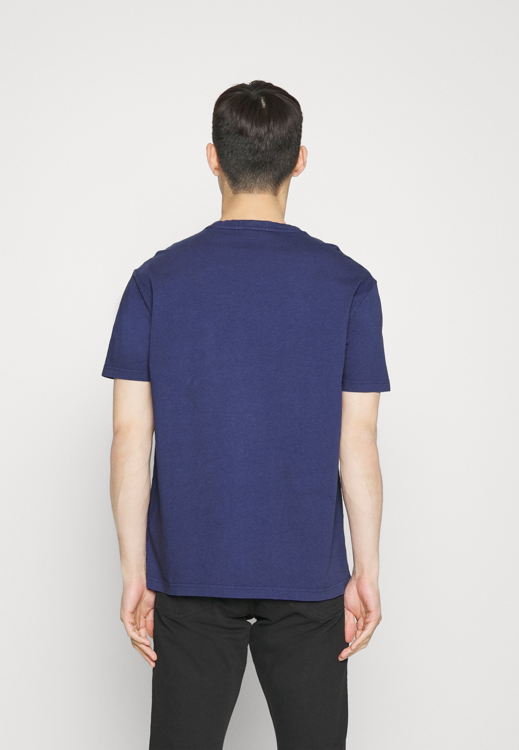 Polo Ralph Lauren CLASSIC FIT COTTON-LINEN POCKET T-SHIRT - Basic T-shirt - boathouse navy/dark blue