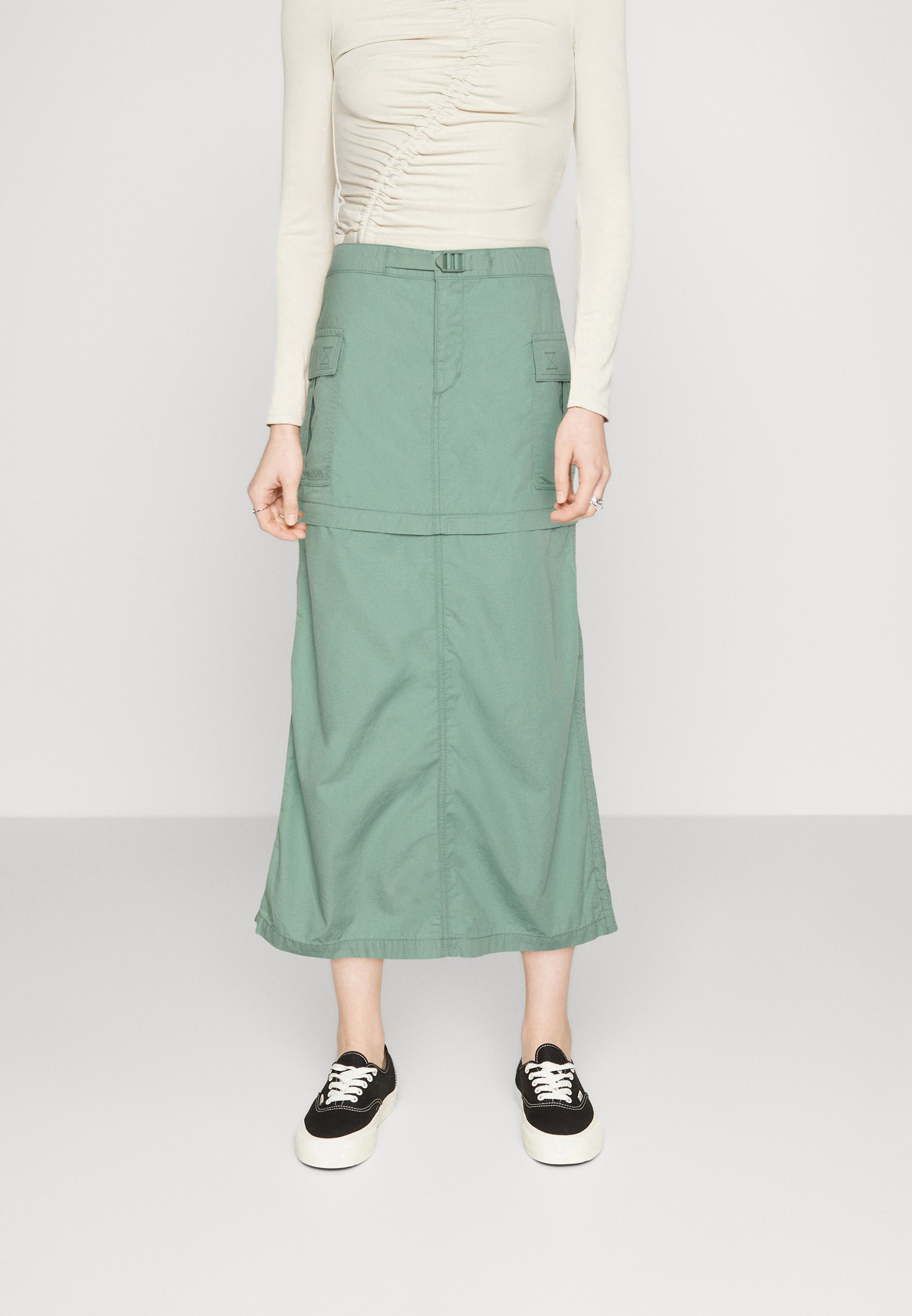 Levi's® CONVERTIBLE CARGO SKIRT - Mini skirt - granite green/mint