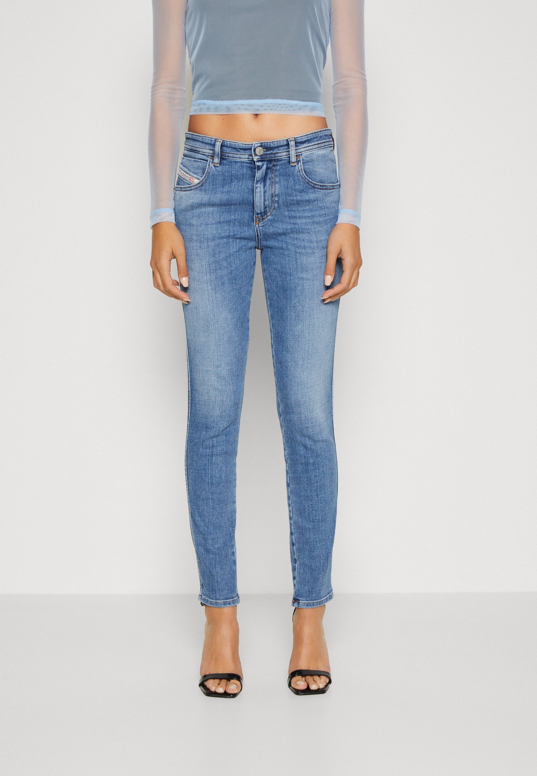 Diesel BABHILA - Jeans Skinny Fit - medium blue/blue denim