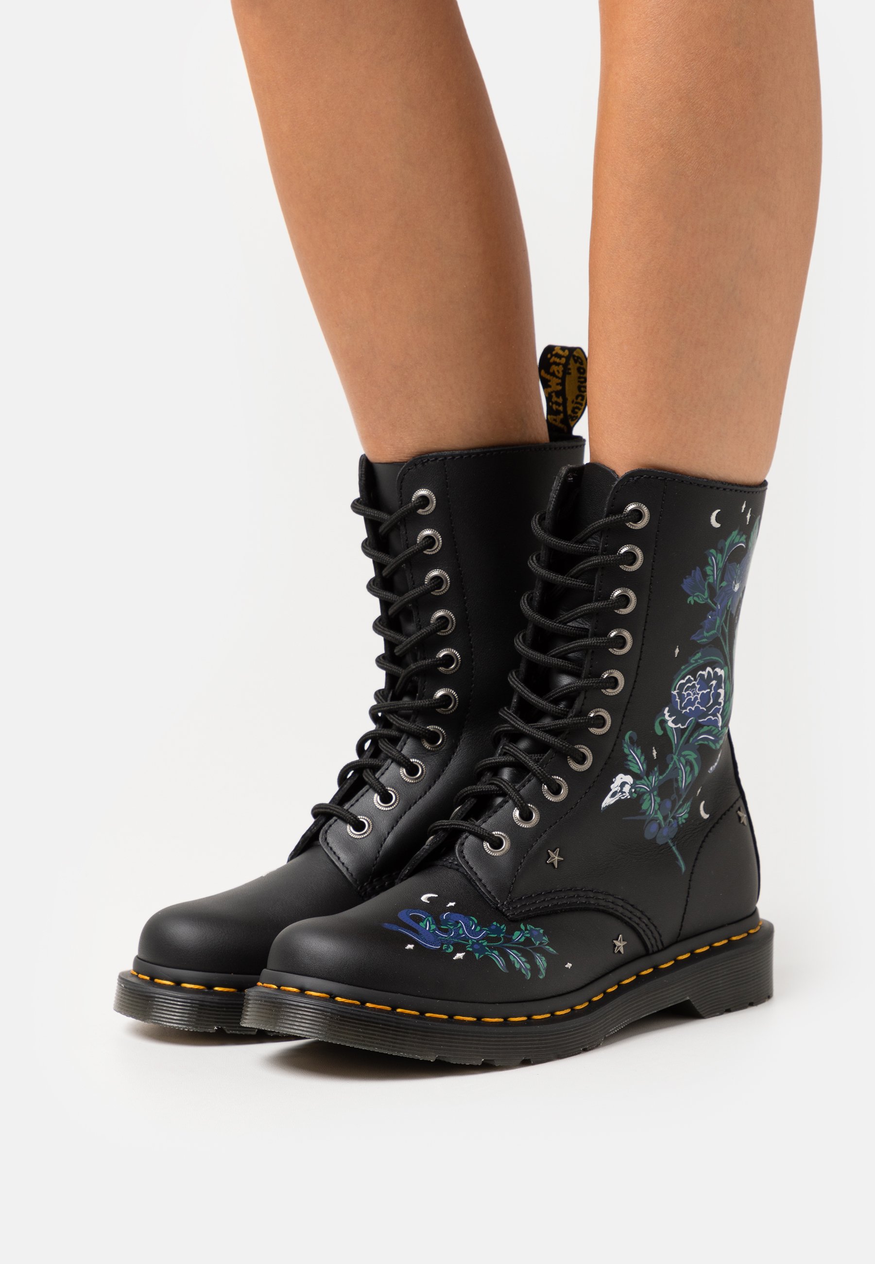 Dr. Martens 1490 - Lace-up ankle boots - black/multi-coloured