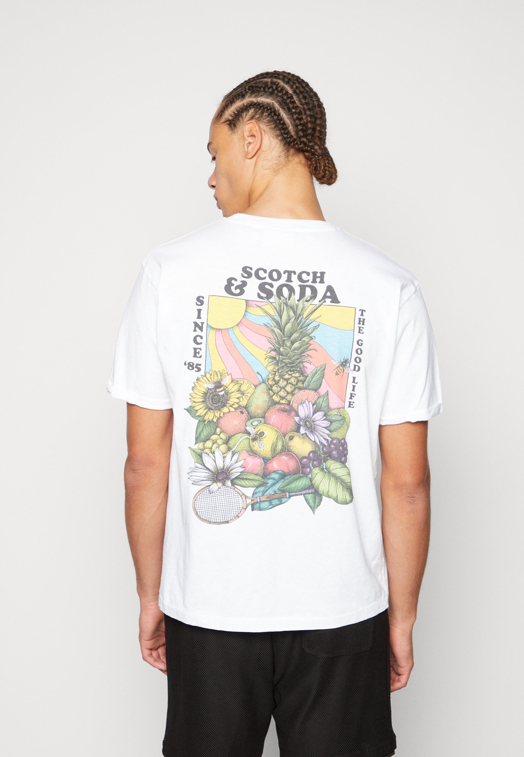 Scotch & Soda FRONT BACK ARTWORK TEE - Print T-shirt - white
