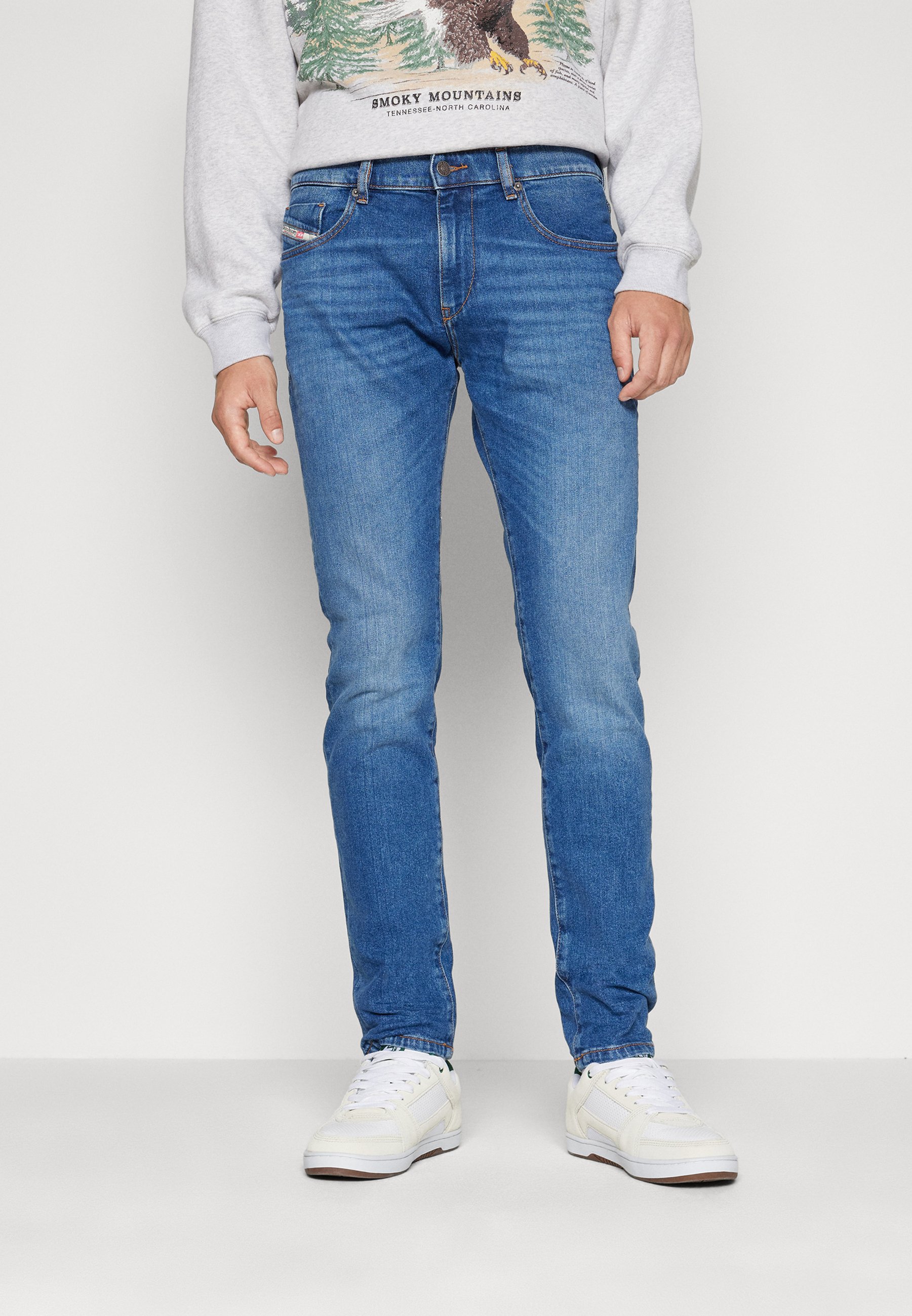 Diesel D-STRUKT - Slim fit jeans - 808N/blue denim
