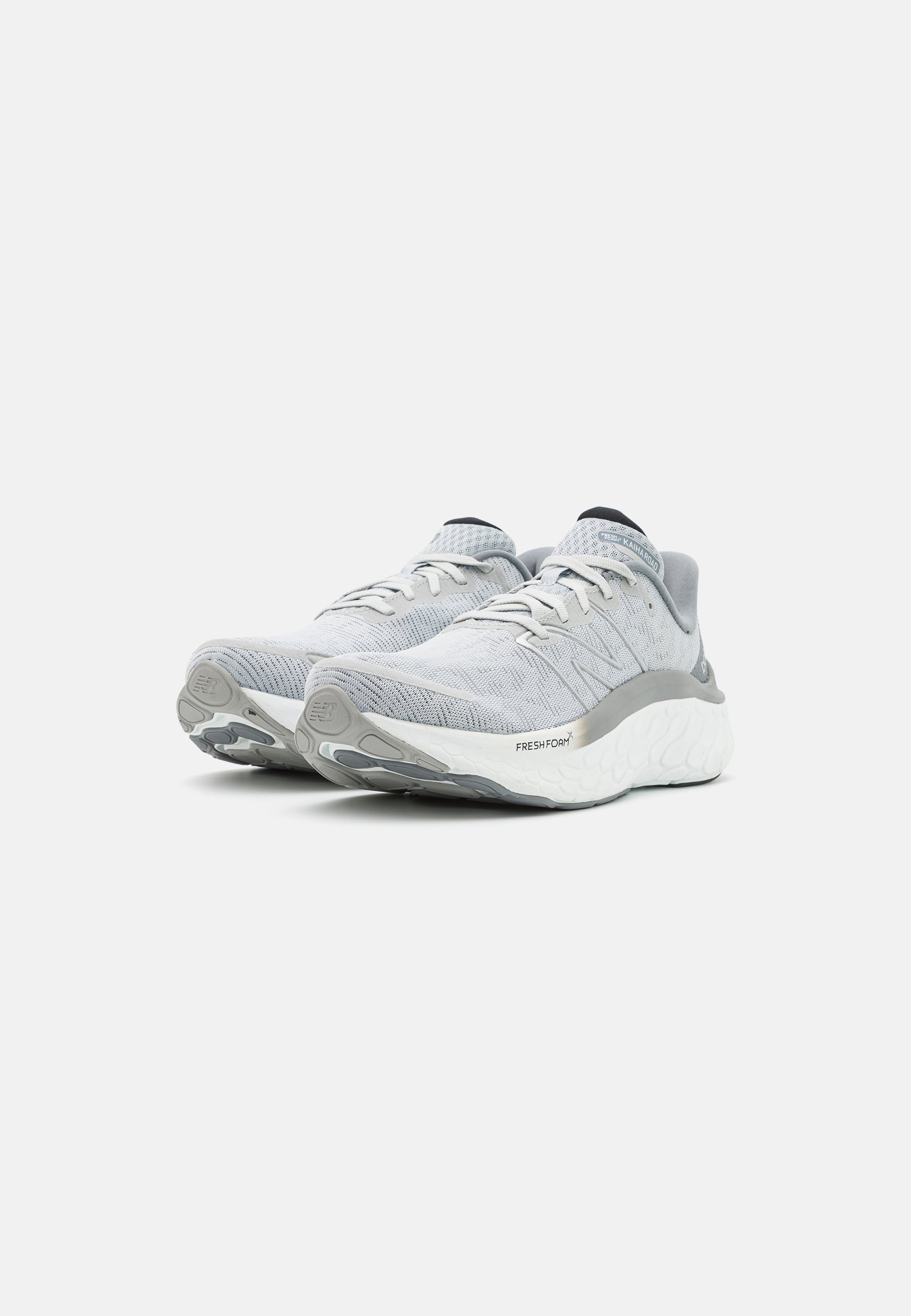 NB FRESH FOAM KAIHA V1 - Neutral running shoes - light aluminum/light grey