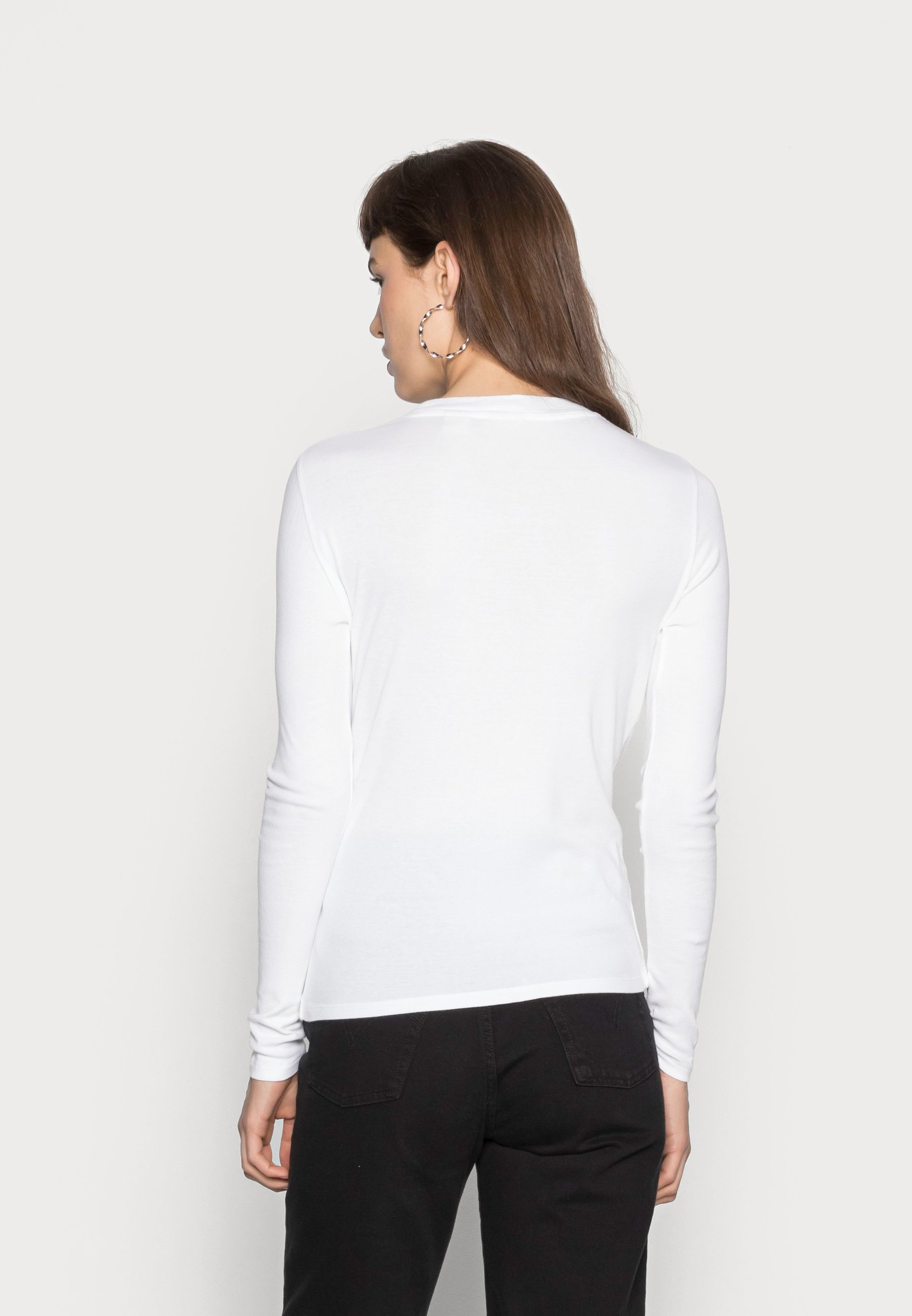Levi's® BABY TEE - Long sleeved top - white