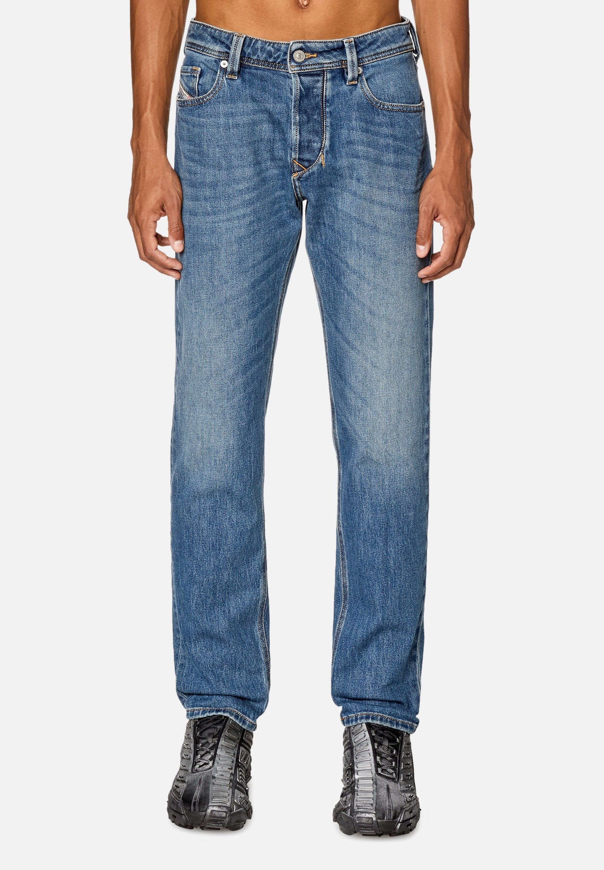 Diesel LARKEE BEEX - Straight leg jeans - medium blue/dark-blue denim